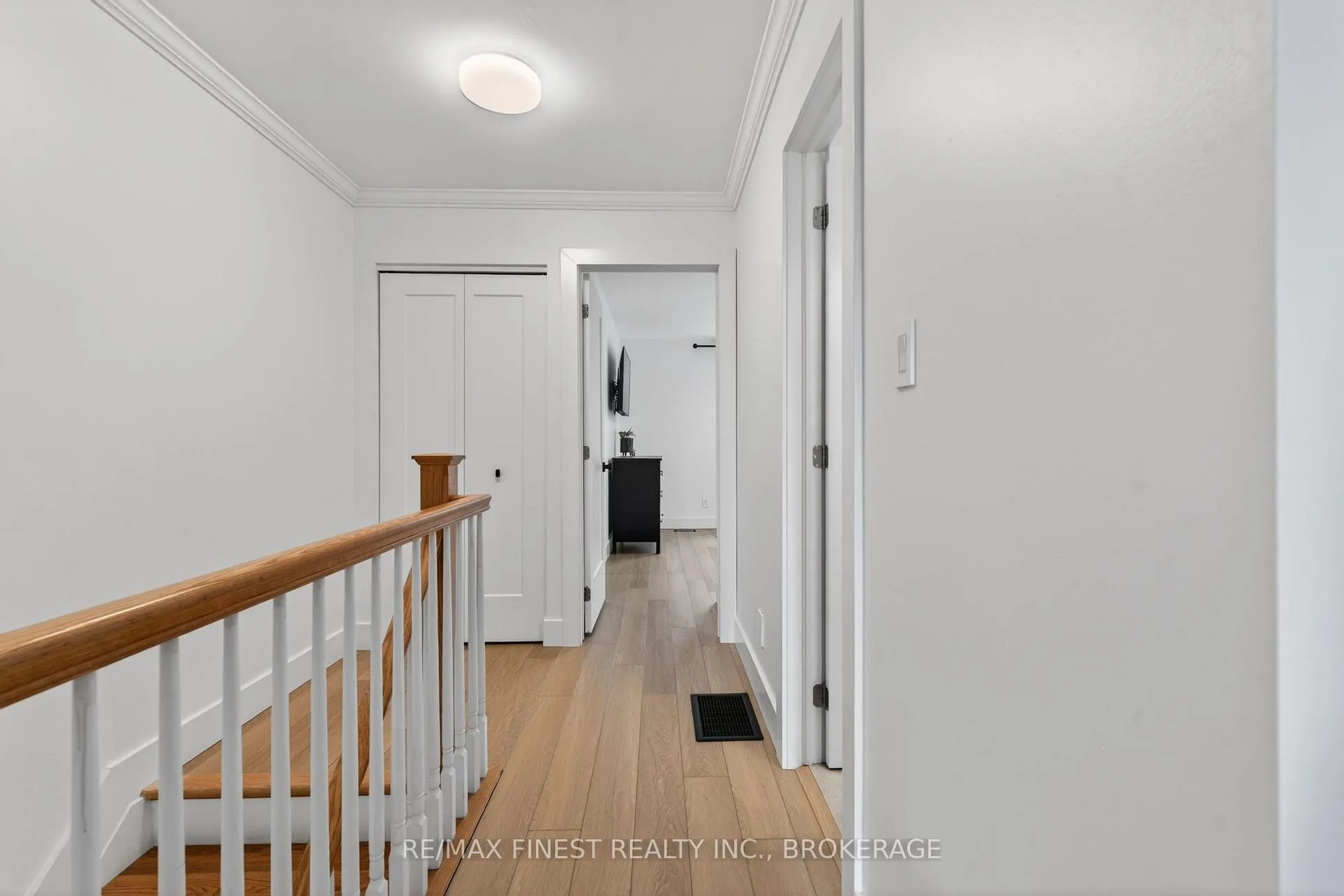 Photo 22 of 825 Somerset Crescent, Kingston, North of Taylor-Kidd Blvd — HOMEH
