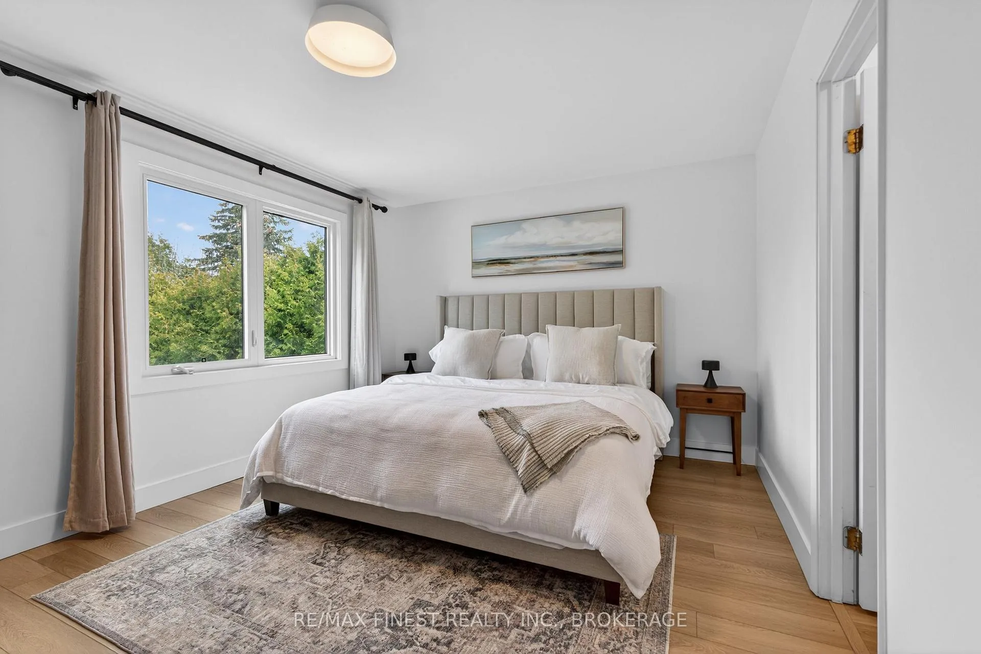 Photo 23 of 825 Somerset Crescent, Kingston, North of Taylor-Kidd Blvd — HOMEH