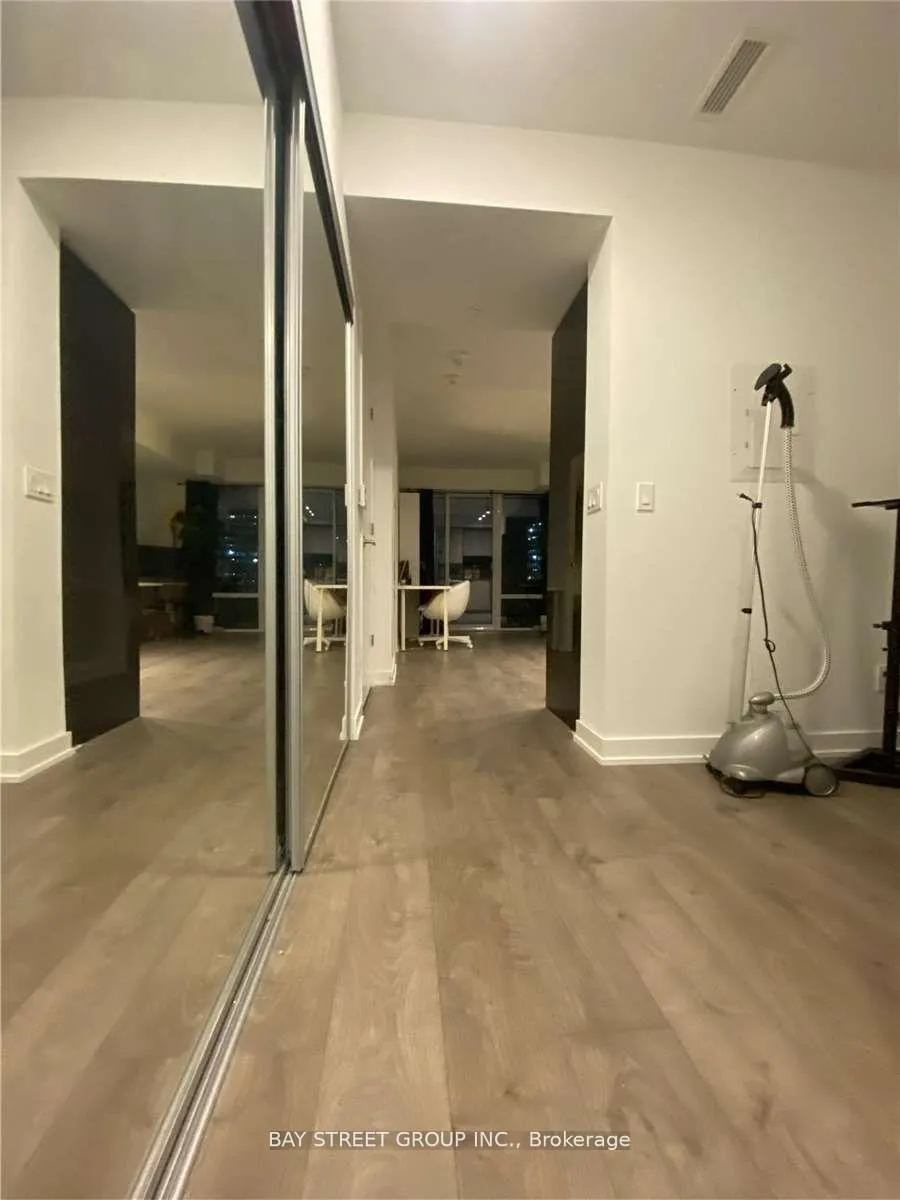 Photo 11 of Unit 1913, 501 Yonge Street, Toronto, Church-Yonge Corridor — HOMEH