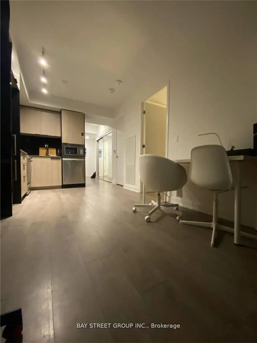 Photo 13 of Unit 1913, 501 Yonge Street, Toronto, Church-Yonge Corridor — HOMEH
