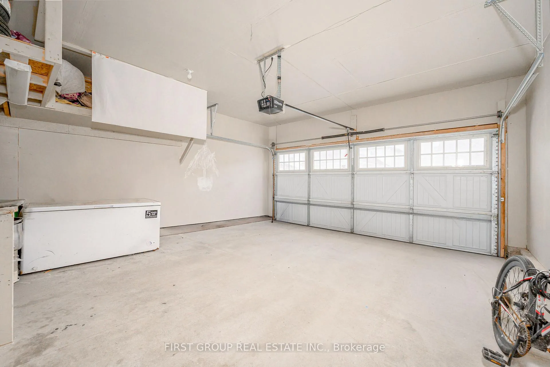 Photo 28 of 936 Broadway Boulevard, Peterborough, Northcrest Ward 5 — HOMEH