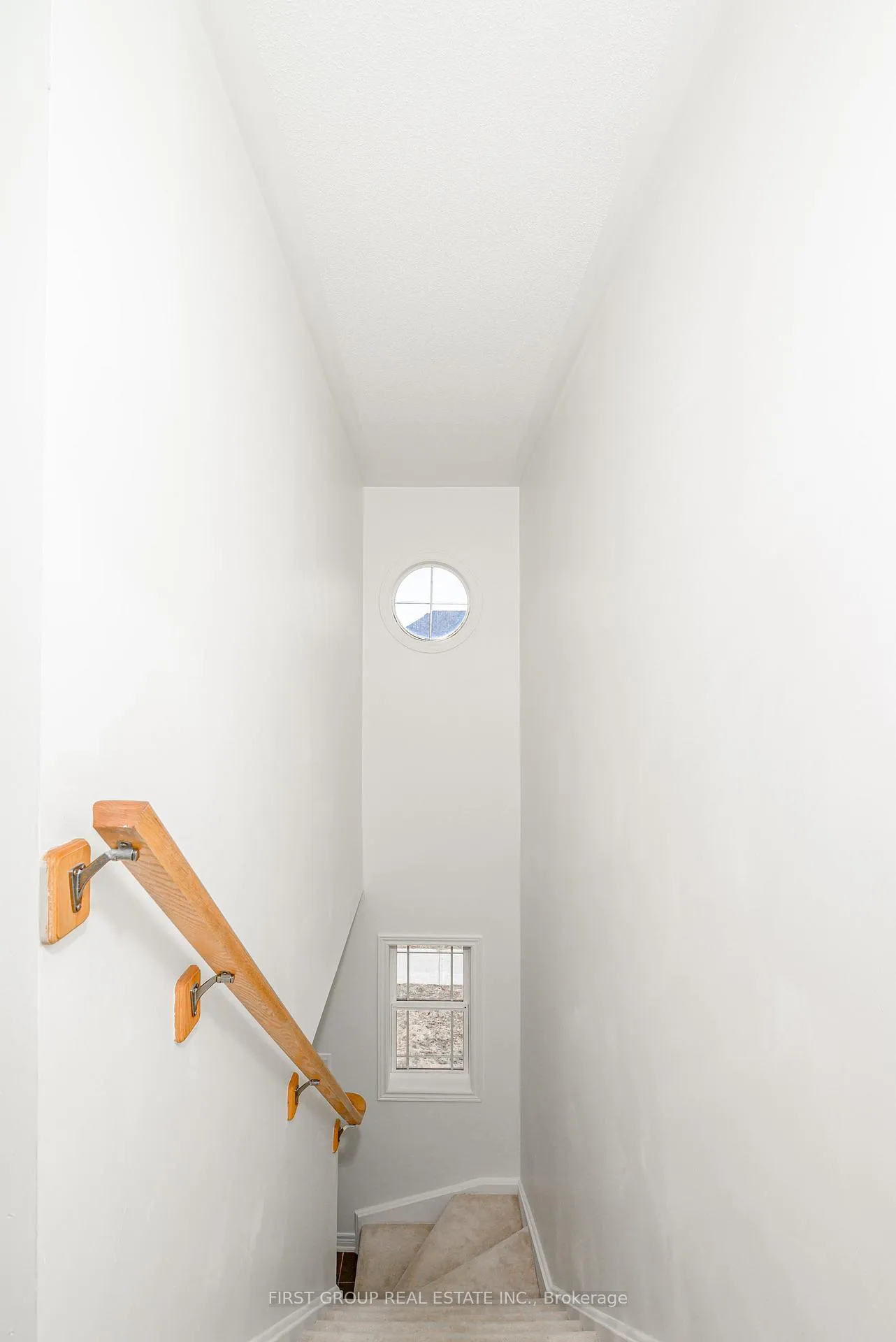 Photo 33 of 936 Broadway Boulevard, Peterborough, Northcrest Ward 5 — HOMEH