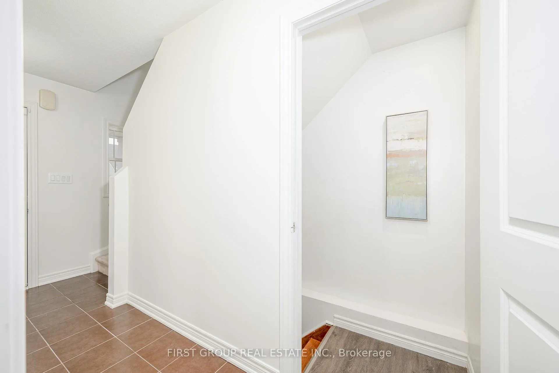 Photo 42 of 936 Broadway Boulevard, Peterborough, Northcrest Ward 5 — HOMEH