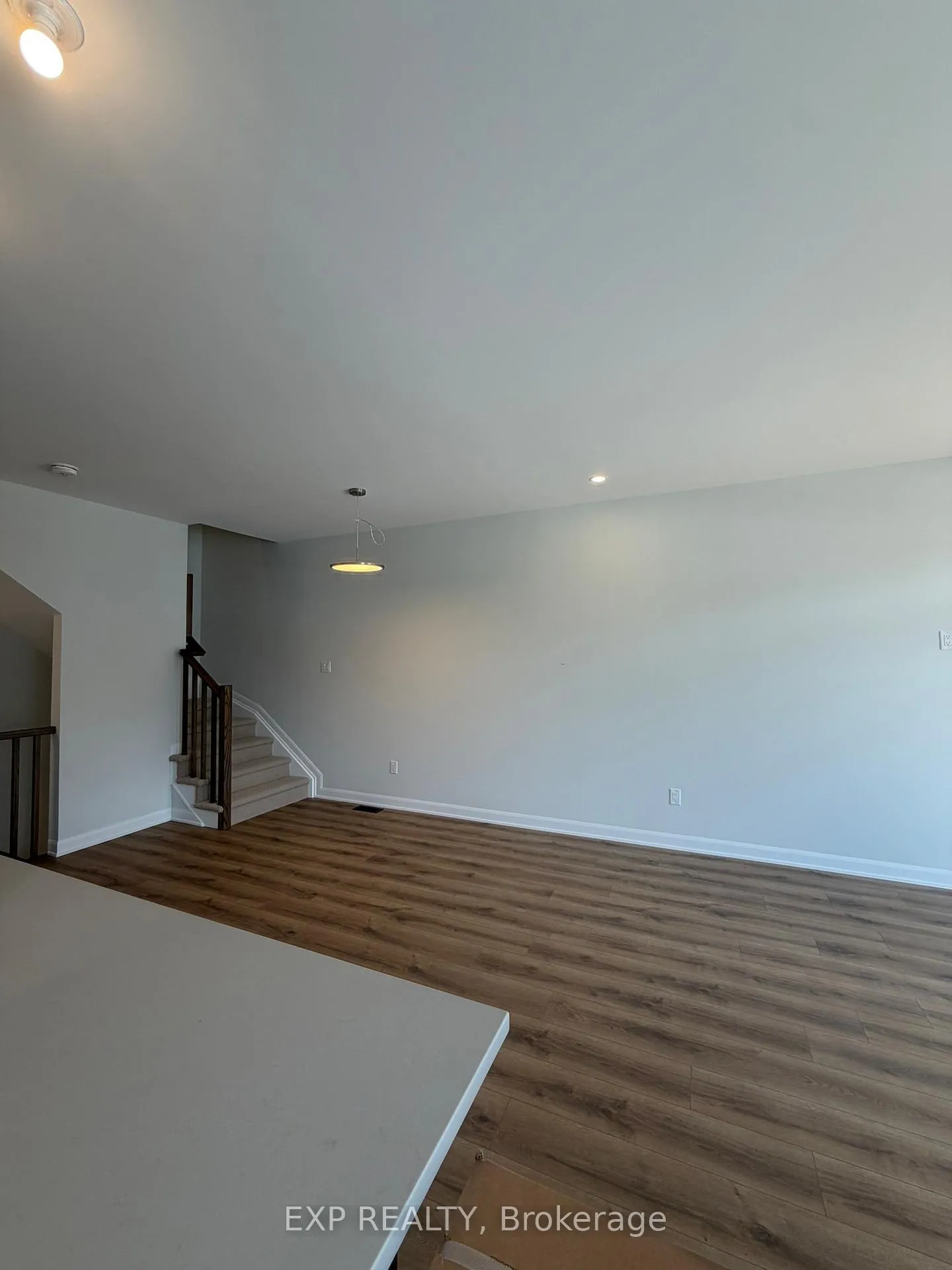 Photo 12 of 778 Tadpole Crescent, Ottawa, Barrhaven - Half Moon Bay — HOMEH