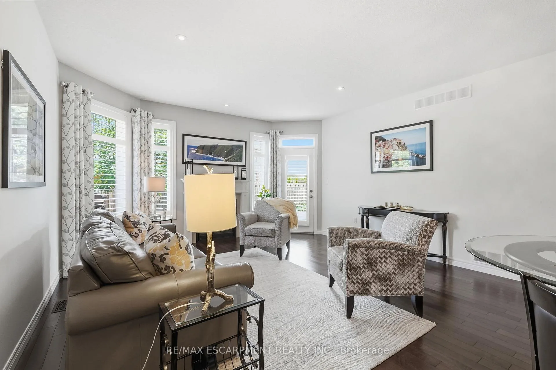Photo 15 of 35 Finton Lane, Hamilton, Rural Glanbrook — HOMEH