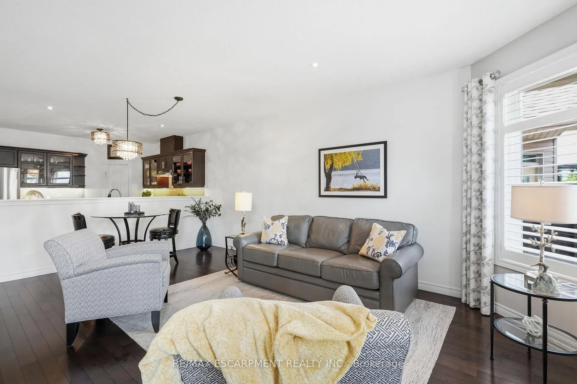 Photo 18 of 35 Finton Lane, Hamilton, Rural Glanbrook — HOMEH