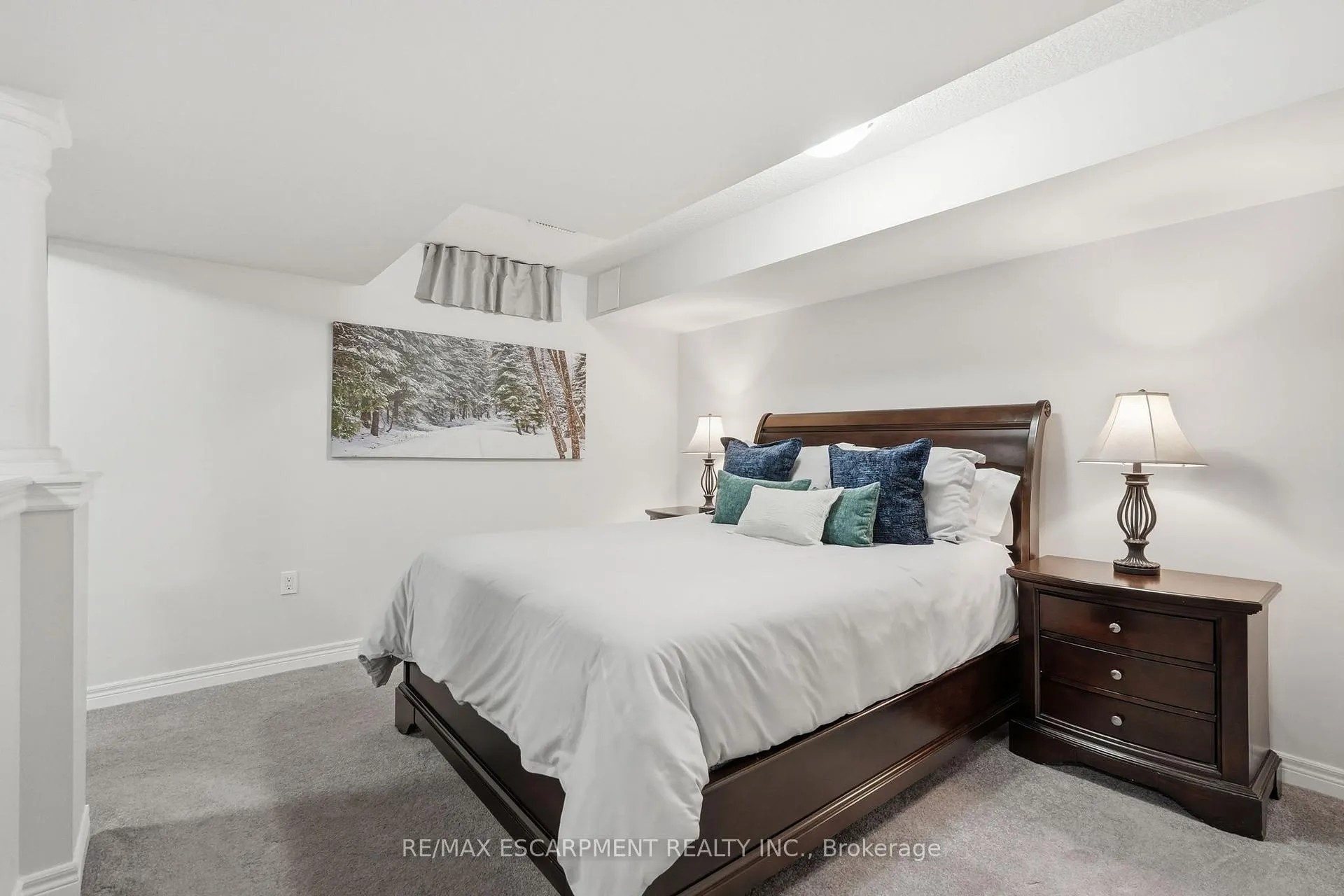 Photo 36 of 35 Finton Lane, Hamilton, Rural Glanbrook — HOMEH