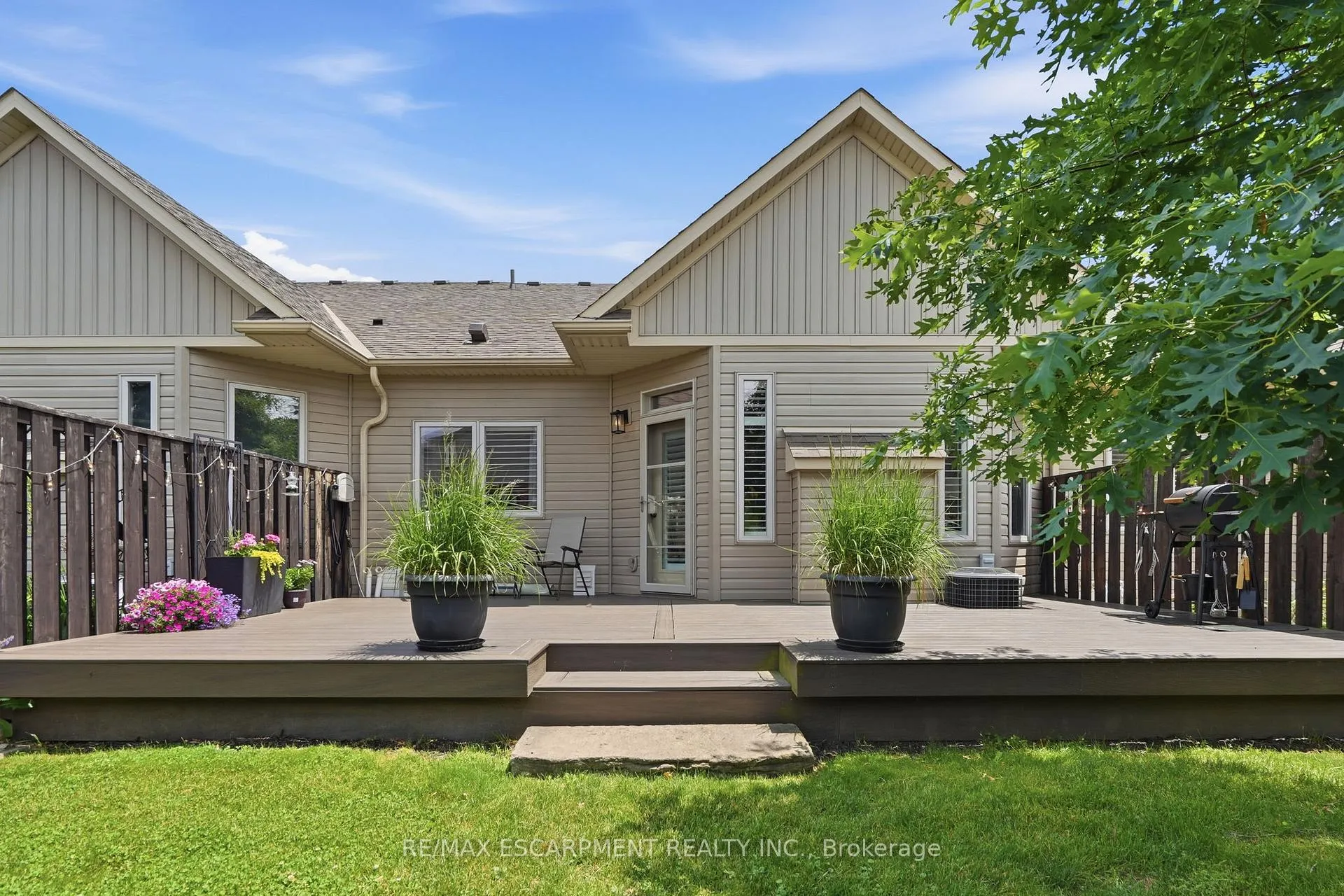Photo 44 of 35 Finton Lane, Hamilton, Rural Glanbrook — HOMEH