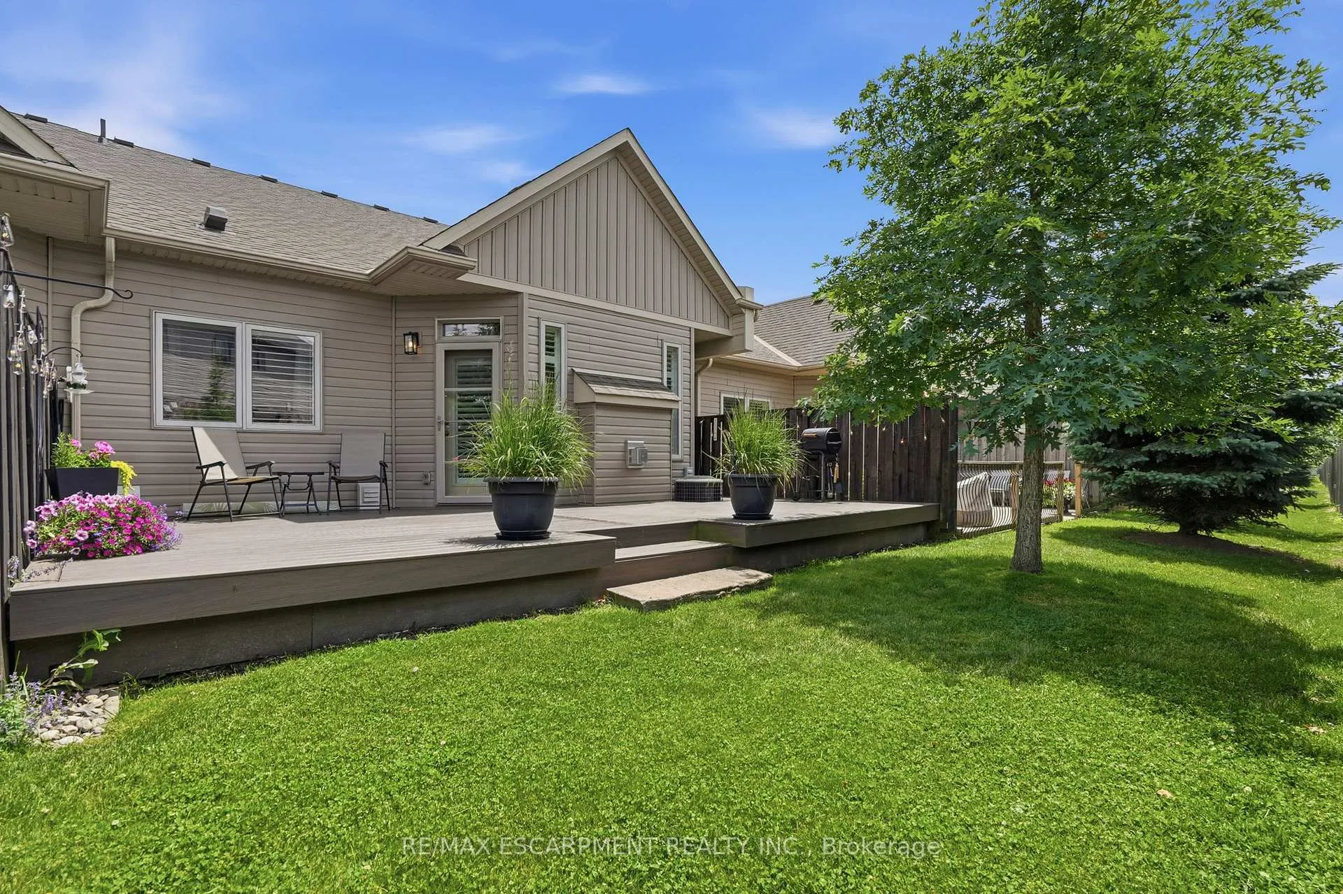 Photo 46 of 35 Finton Lane, Hamilton, Rural Glanbrook — HOMEH