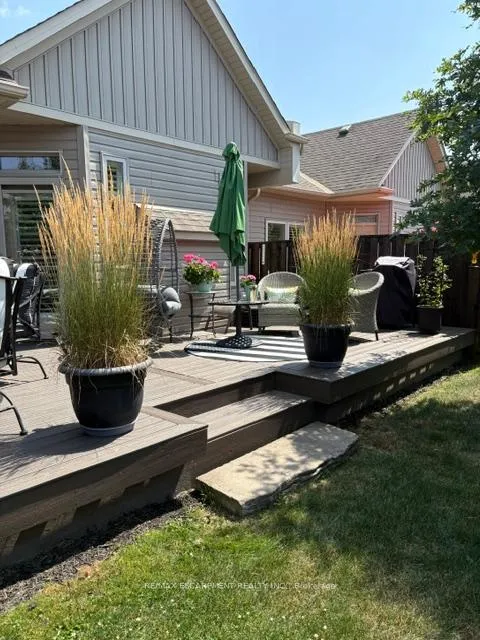 Photo 47 of 35 Finton Lane, Hamilton, Rural Glanbrook — HOMEH
