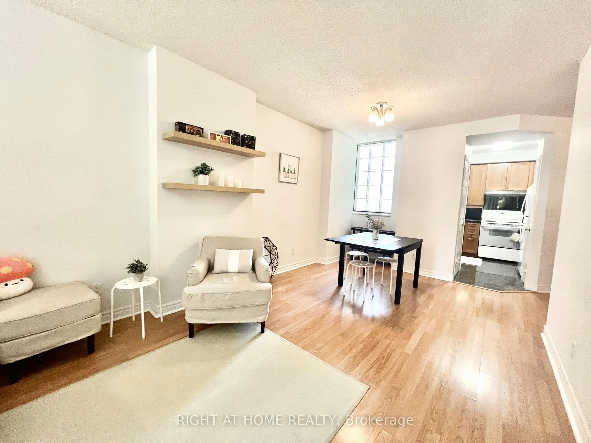 Photo 9 of Unit 1702, 55 Bloor Street E, Toronto, Church-Yonge Corridor — HOMEH