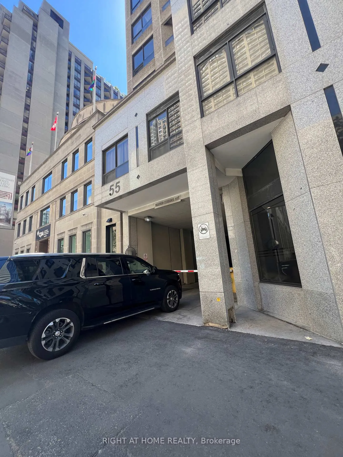 Photo 24 of Unit 1702, 55 Bloor Street E, Toronto, Church-Yonge Corridor — HOMEH