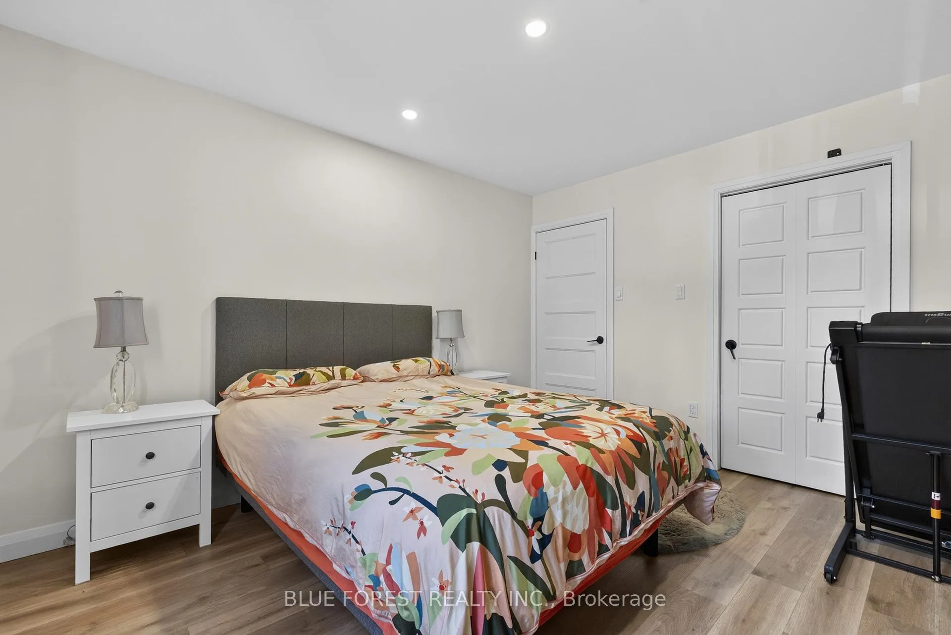 Photo 18 of Unit 202, 600 Grenfell Drive, London, North C — HOMEH