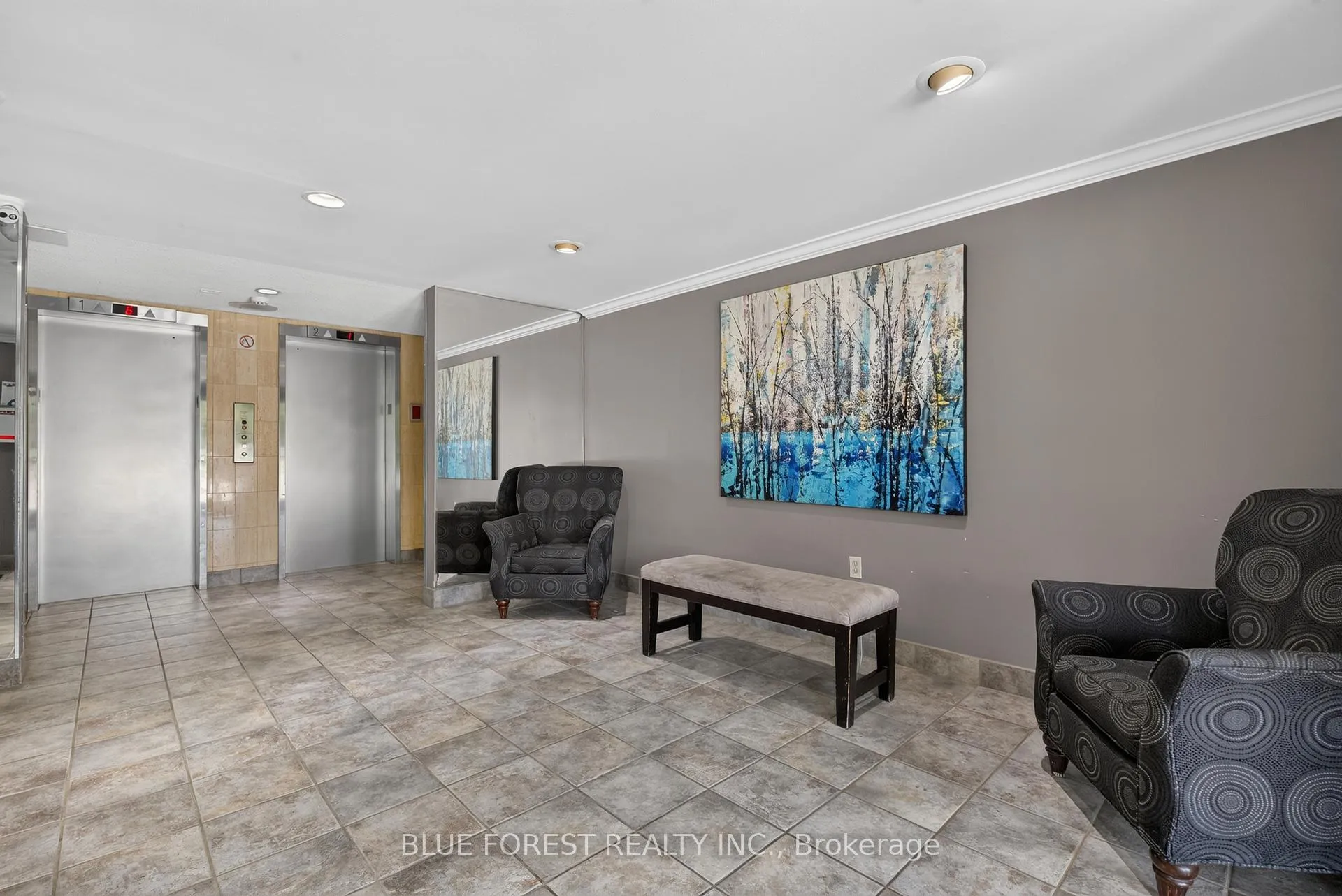 Photo 27 of Unit 202, 600 Grenfell Drive, London, North C — HOMEH