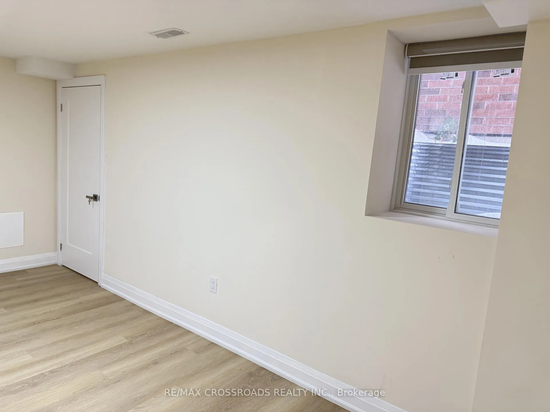 Photo 6 of Unit basement, 28 Glennie Drive, Ajax, Northwest Ajax — HOMEH