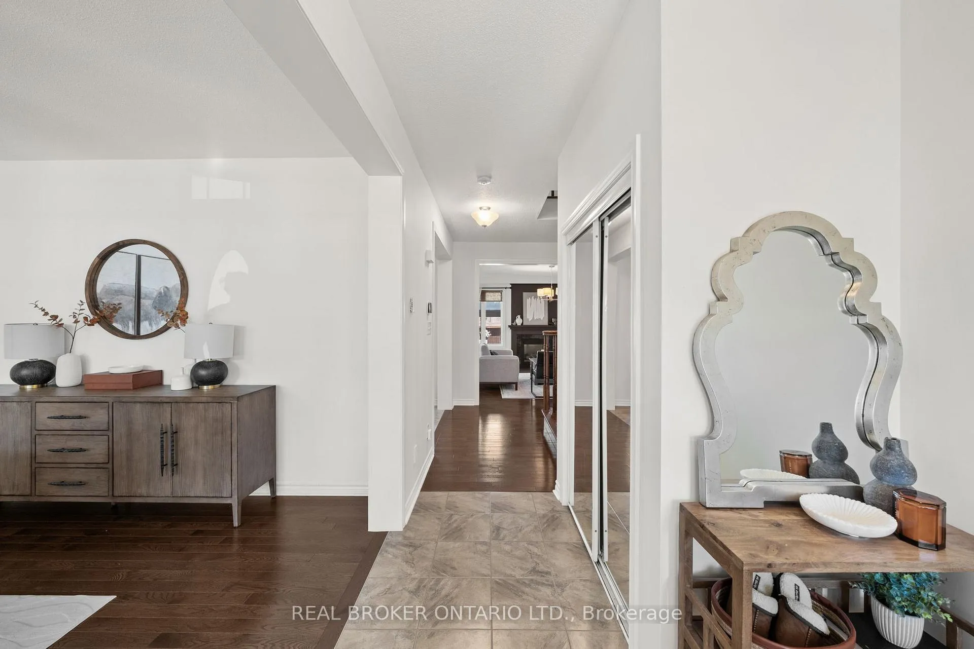 Photo 7 of 2188 Sunset Cove Circle, Ottawa, Barrhaven - Half Moon Bay — HOMEH