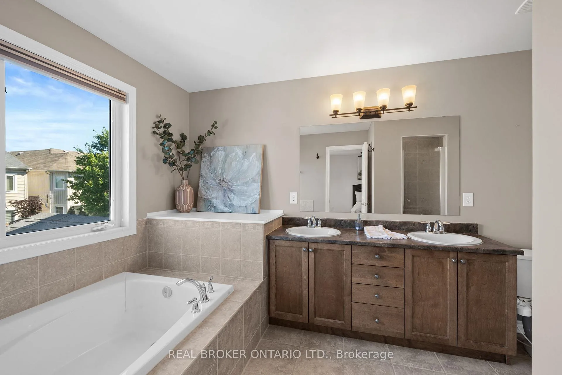 Photo 27 of 2188 Sunset Cove Circle, Ottawa, Barrhaven - Half Moon Bay — HOMEH