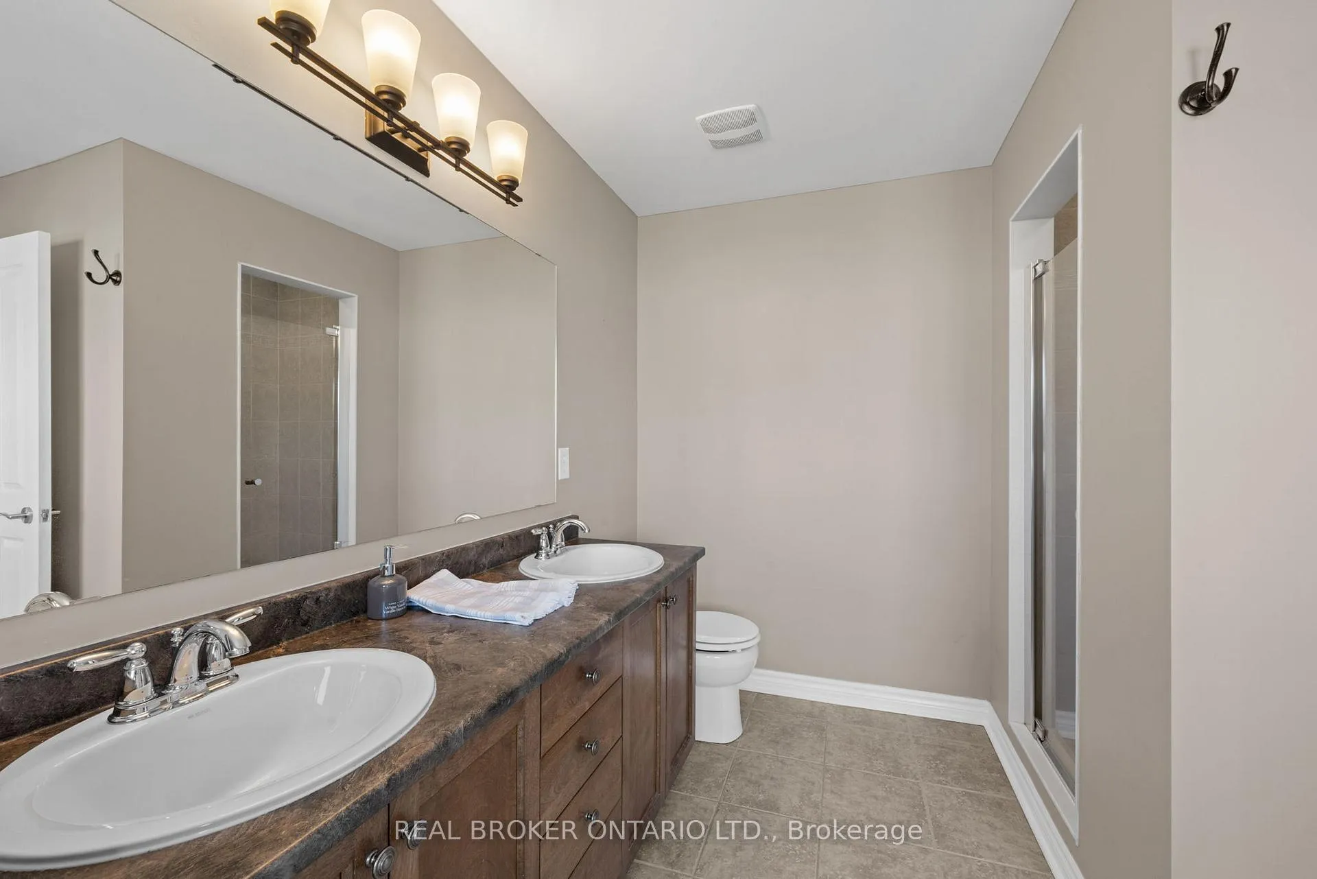 Photo 28 of 2188 Sunset Cove Circle, Ottawa, Barrhaven - Half Moon Bay — HOMEH