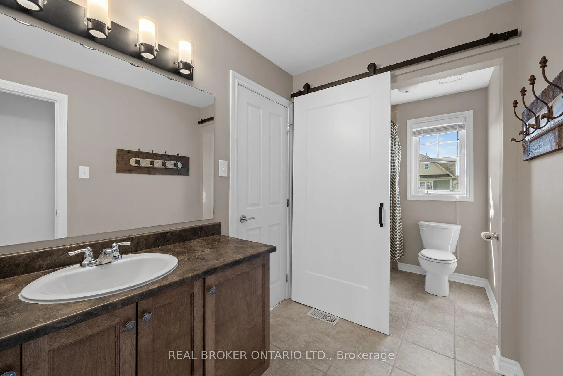 Photo 32 of 2188 Sunset Cove Circle, Ottawa, Barrhaven - Half Moon Bay — HOMEH