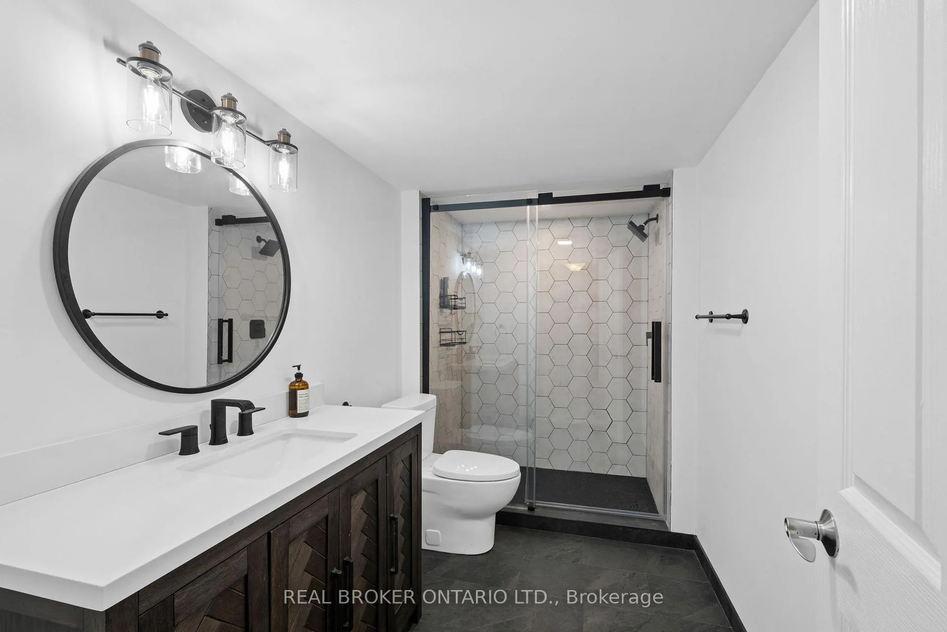 Photo 43 of 2188 Sunset Cove Circle, Ottawa, Barrhaven - Half Moon Bay — HOMEH