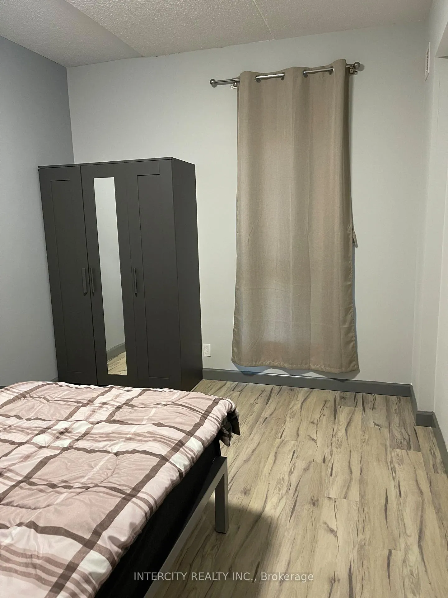 Photo 9 of Unit 425, 77 Leeland Street, Hamilton, Ainslie Wood — HOMEH