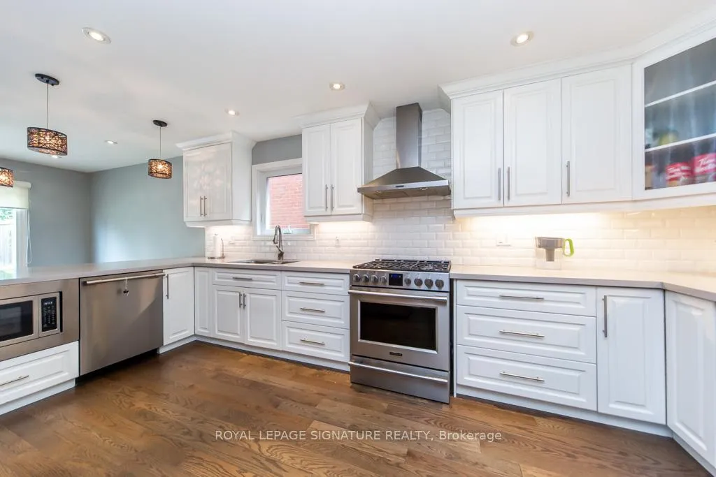 Photo 19 of 154 Oliver Lane, Vaughan, Maple — HOMEH