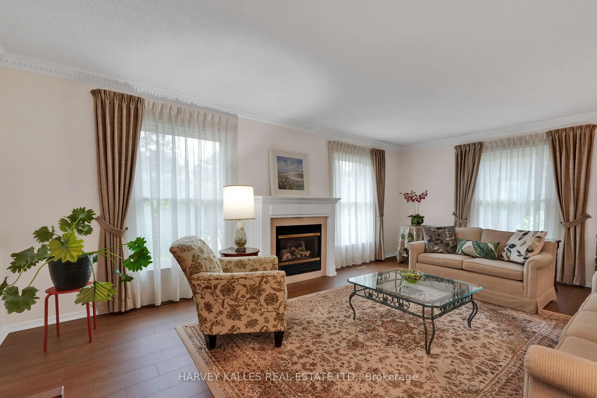 Photo 9 of 55 Aberfeldy Crescent, Markham, German Mills — HOMEH