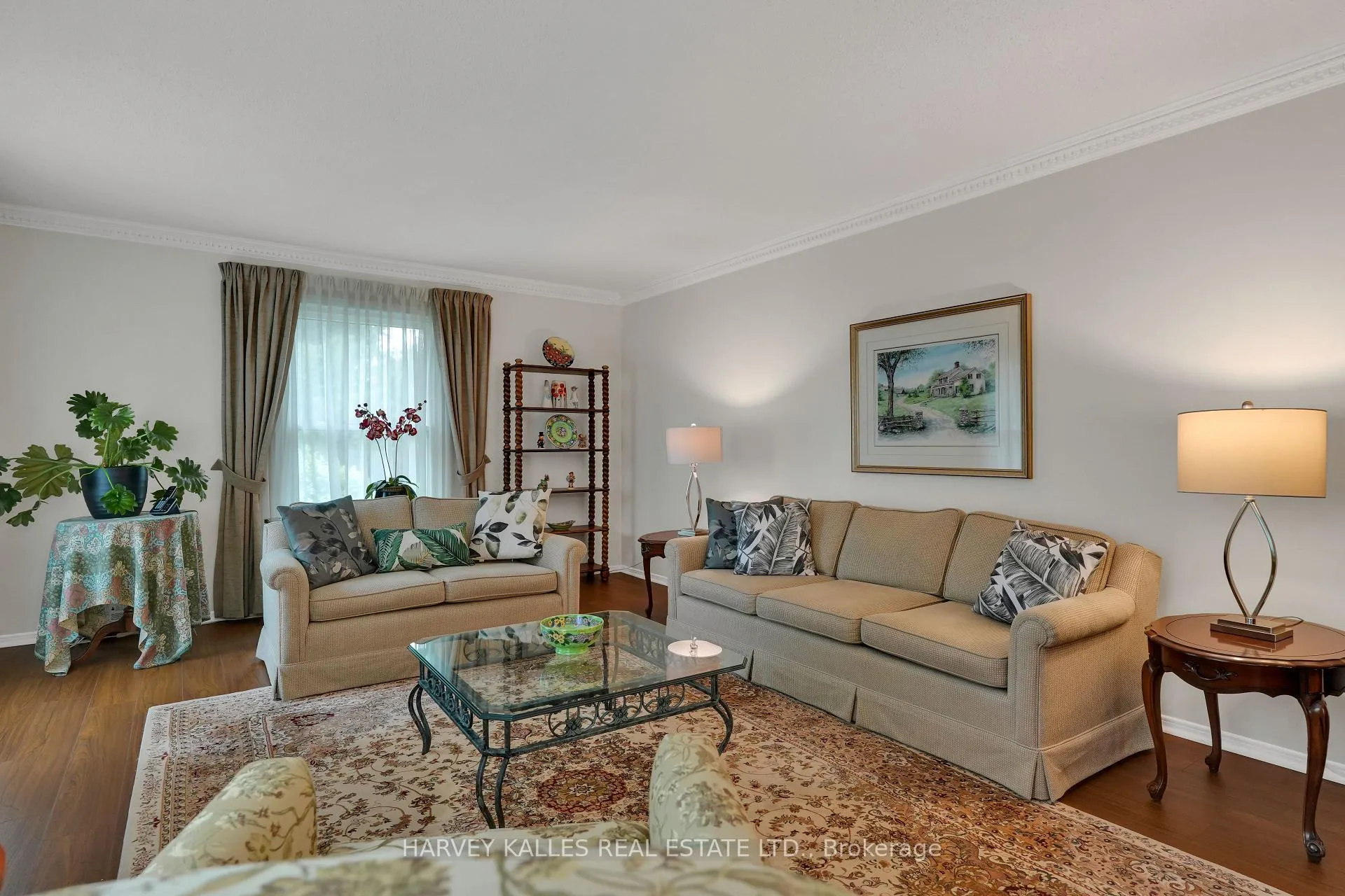 Photo 10 of 55 Aberfeldy Crescent, Markham, German Mills — HOMEH