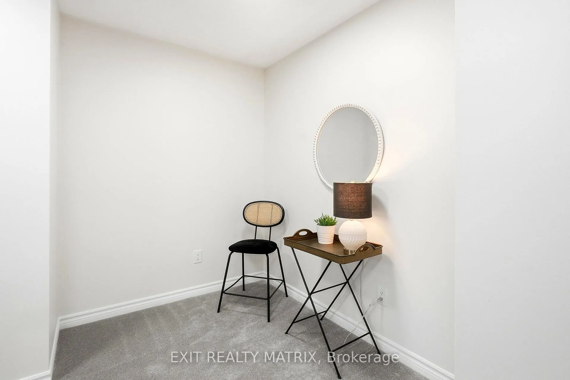 Photo 19 of 194 Flowing Creek Circle, Ottawa, Kanata - Emerald Meadows/Trailwest — HOMEH