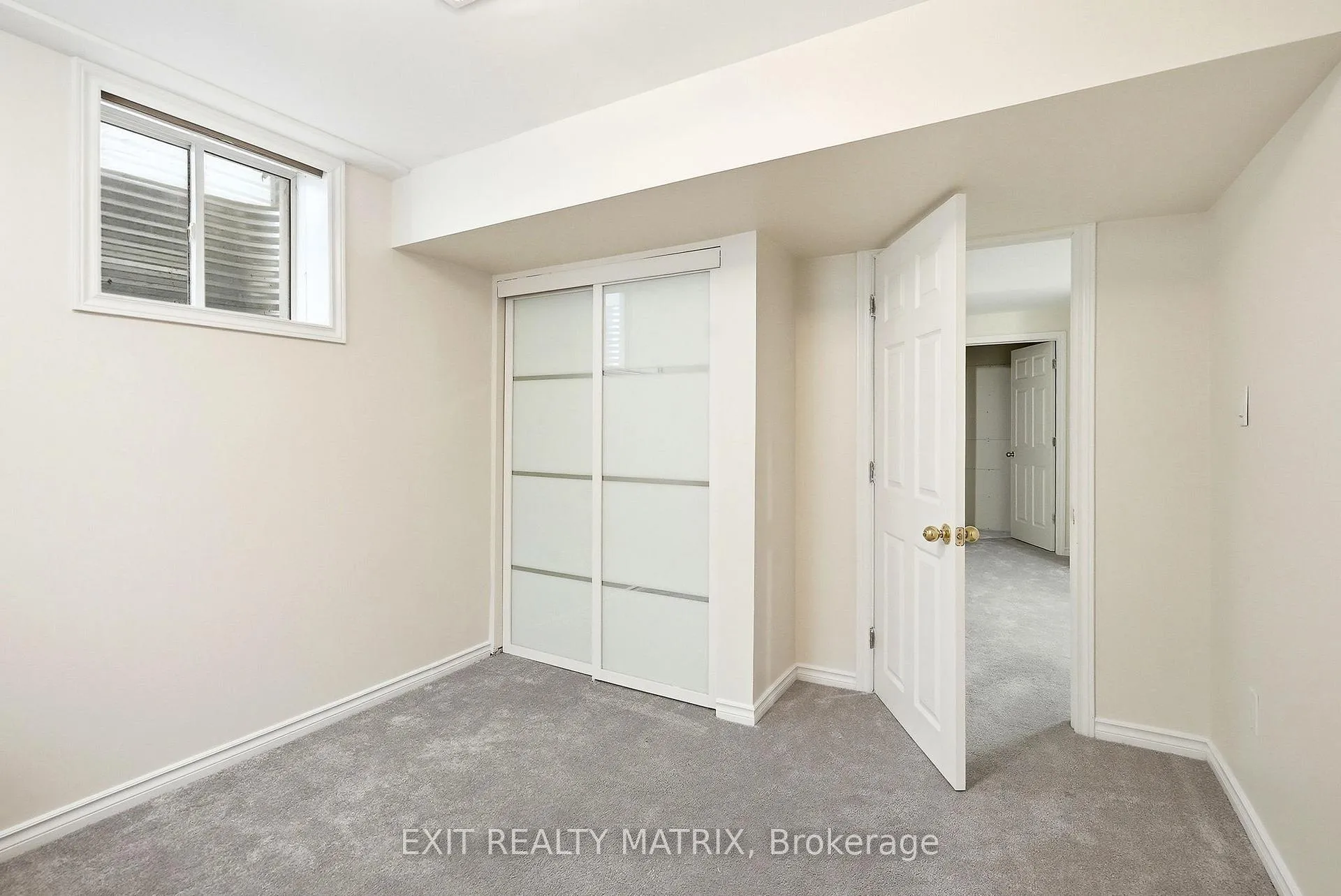 Photo 24 of 194 Flowing Creek Circle, Ottawa, Kanata - Emerald Meadows/Trailwest — HOMEH