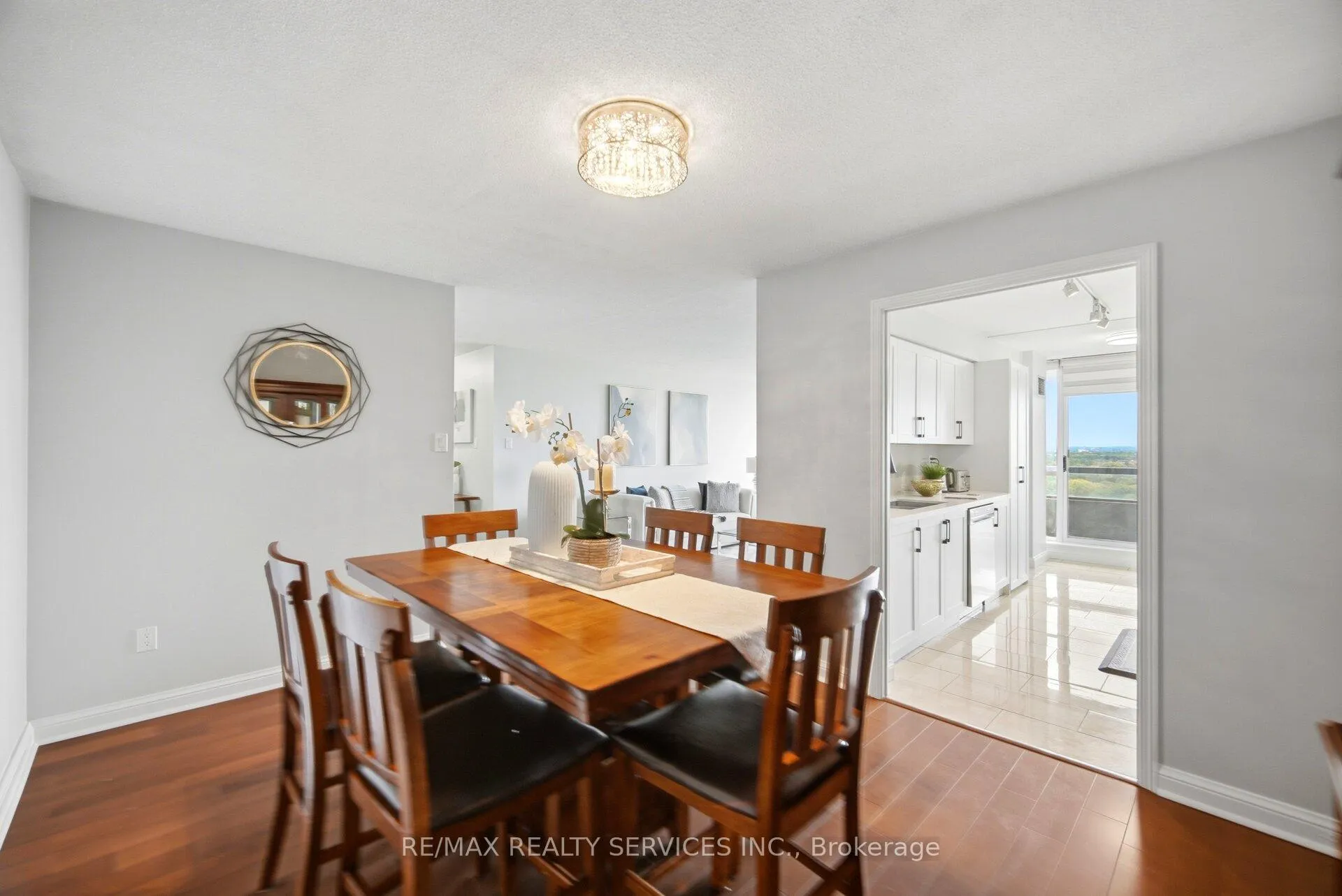 Photo 12 of Unit 1907, 22 Hanover Road, Brampton, Queen Street Corridor — HOMEH