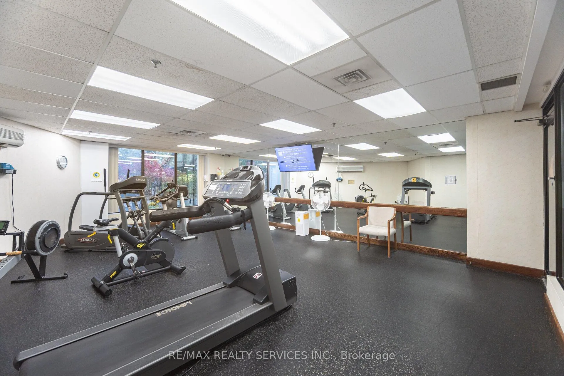 Photo 44 of Unit 1907, 22 Hanover Road, Brampton, Queen Street Corridor — HOMEH
