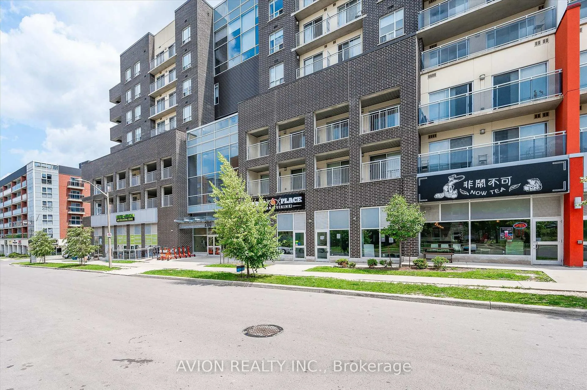 Photo 4 of Unit 618, 280 Lester Street, Waterloo, Beechwood/University — HOMEH