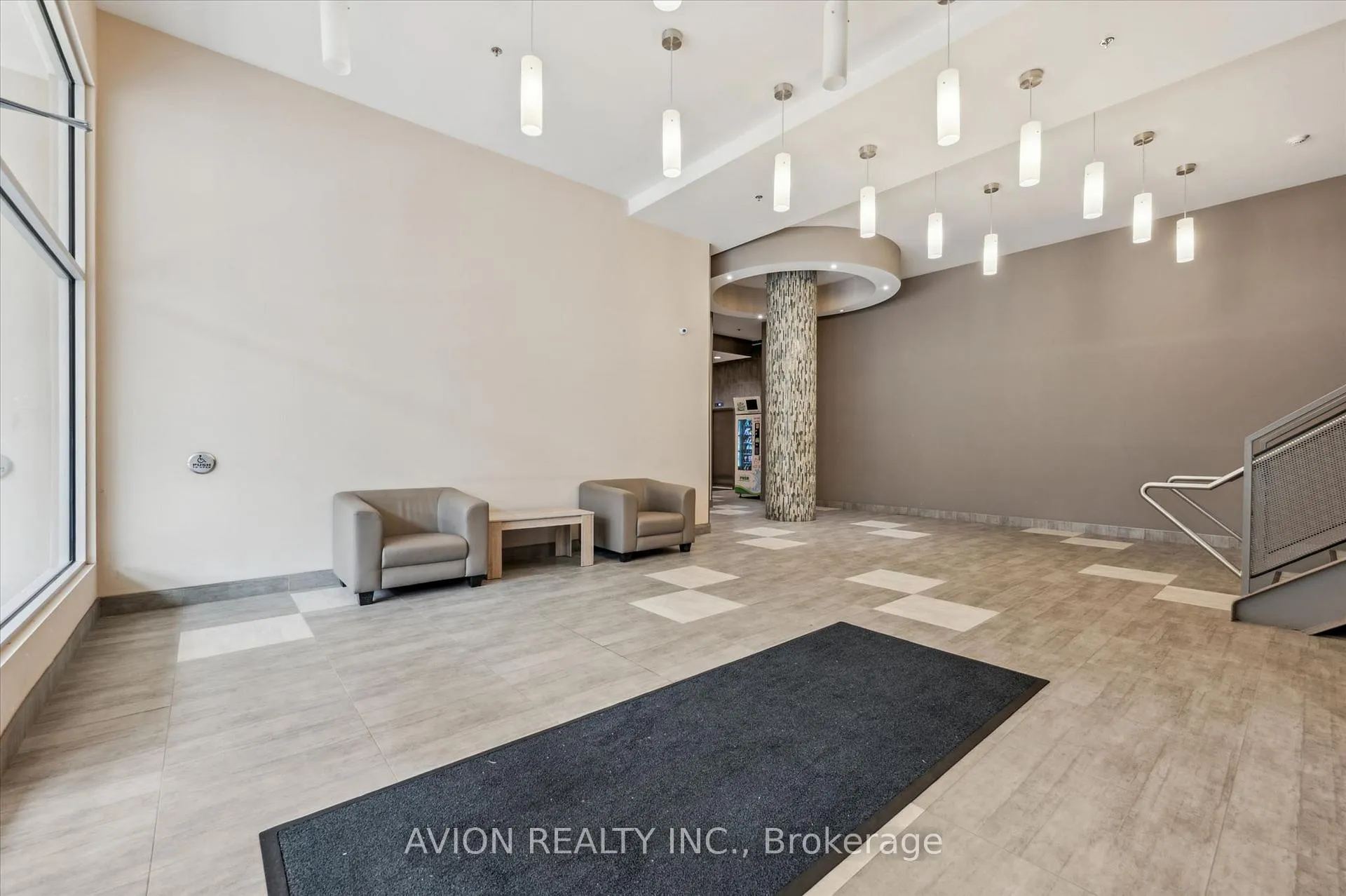 Photo 5 of Unit 618, 280 Lester Street, Waterloo, Beechwood/University — HOMEH