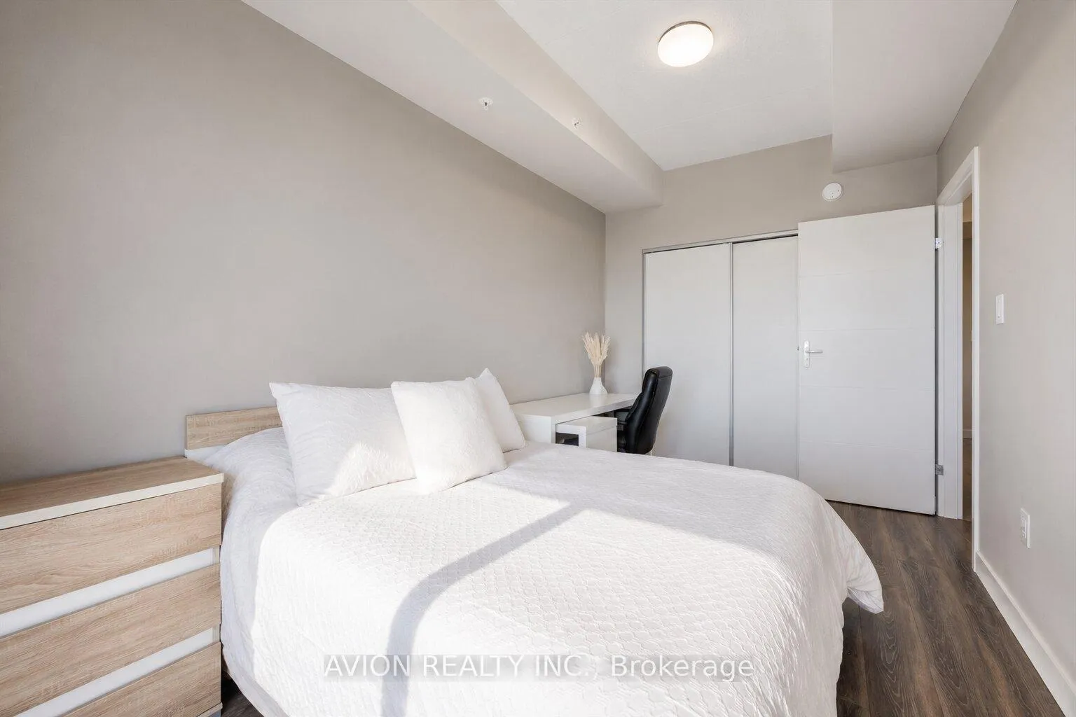 Photo 20 of Unit 618, 280 Lester Street, Waterloo, Beechwood/University — HOMEH