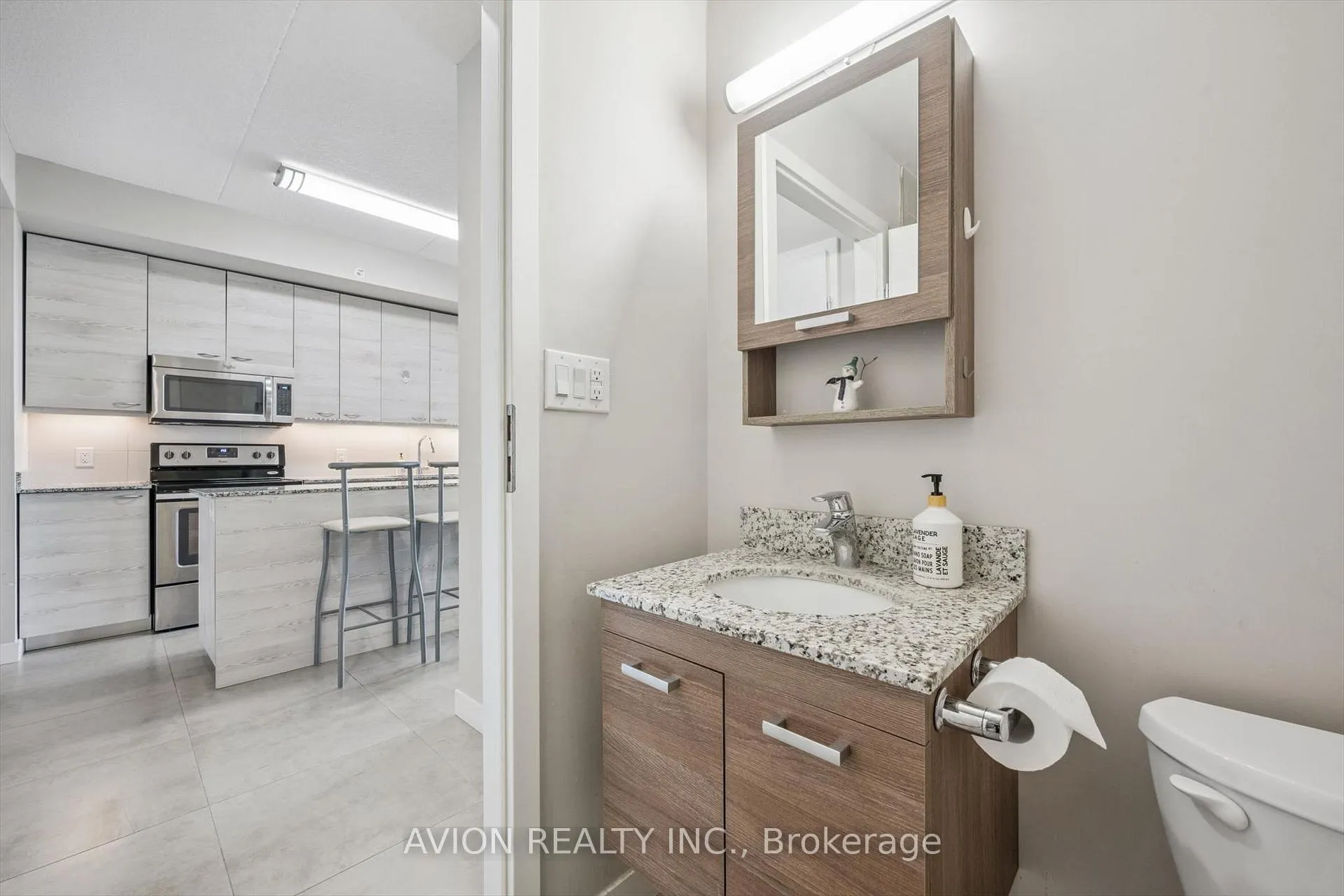 Photo 21 of Unit 618, 280 Lester Street, Waterloo, Beechwood/University — HOMEH