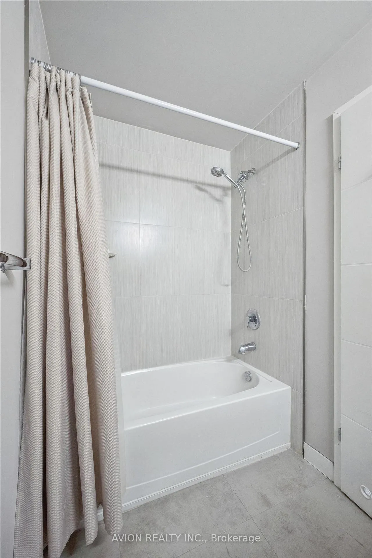 Photo 22 of Unit 618, 280 Lester Street, Waterloo, Beechwood/University — HOMEH