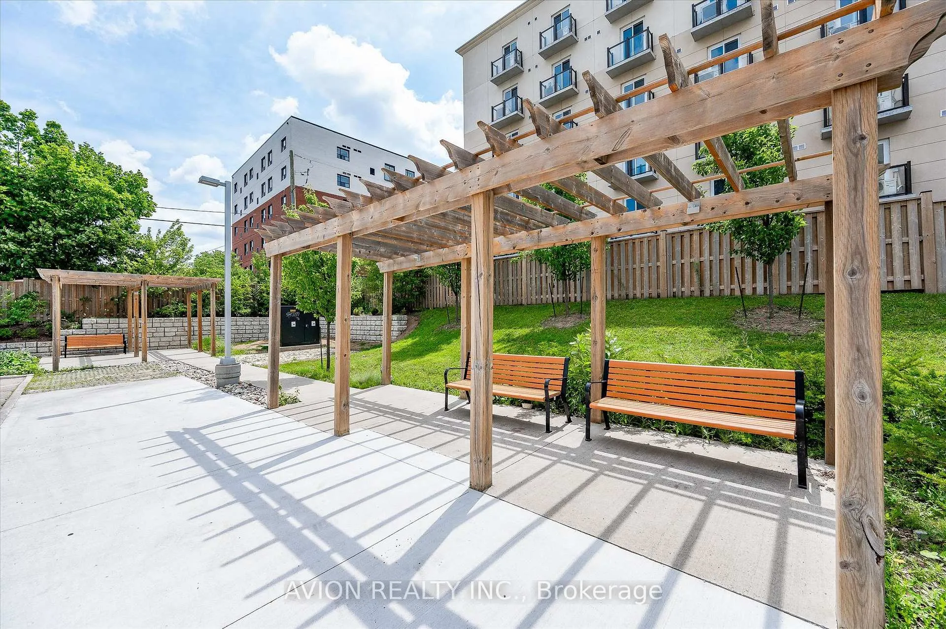 Photo 33 of Unit 618, 280 Lester Street, Waterloo, Beechwood/University — HOMEH