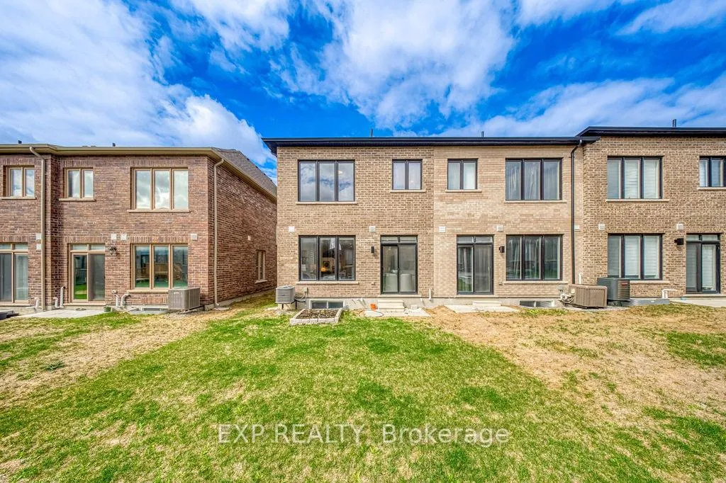 Photo 43 of 69 Freeman Williams Street, Markham, Angus Glen — HOMEH