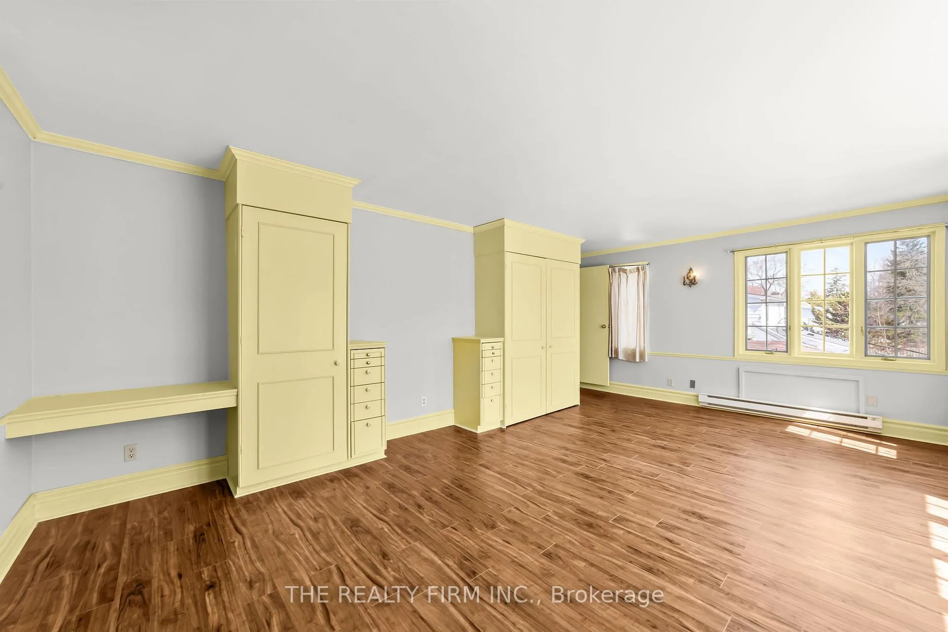 Photo 40 of 15 Mayfair Drive, London, East B — HOMEH