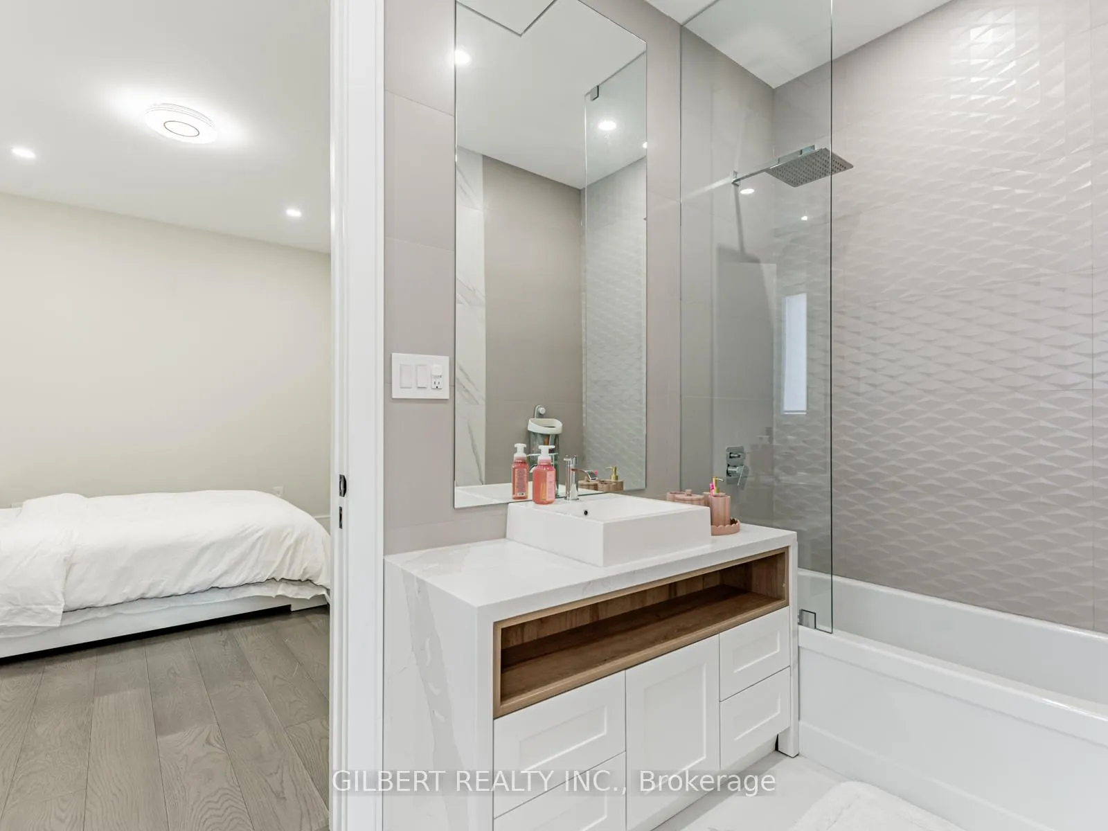 Photo 21 of 485 ridelle Avenue, North York, Briar Hill-Belgravia — HOMEH