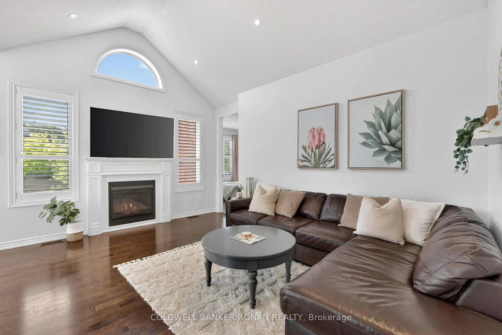 Photo 20 of 19 Cameron Street, Springwater, Centre Vespra — HOMEH