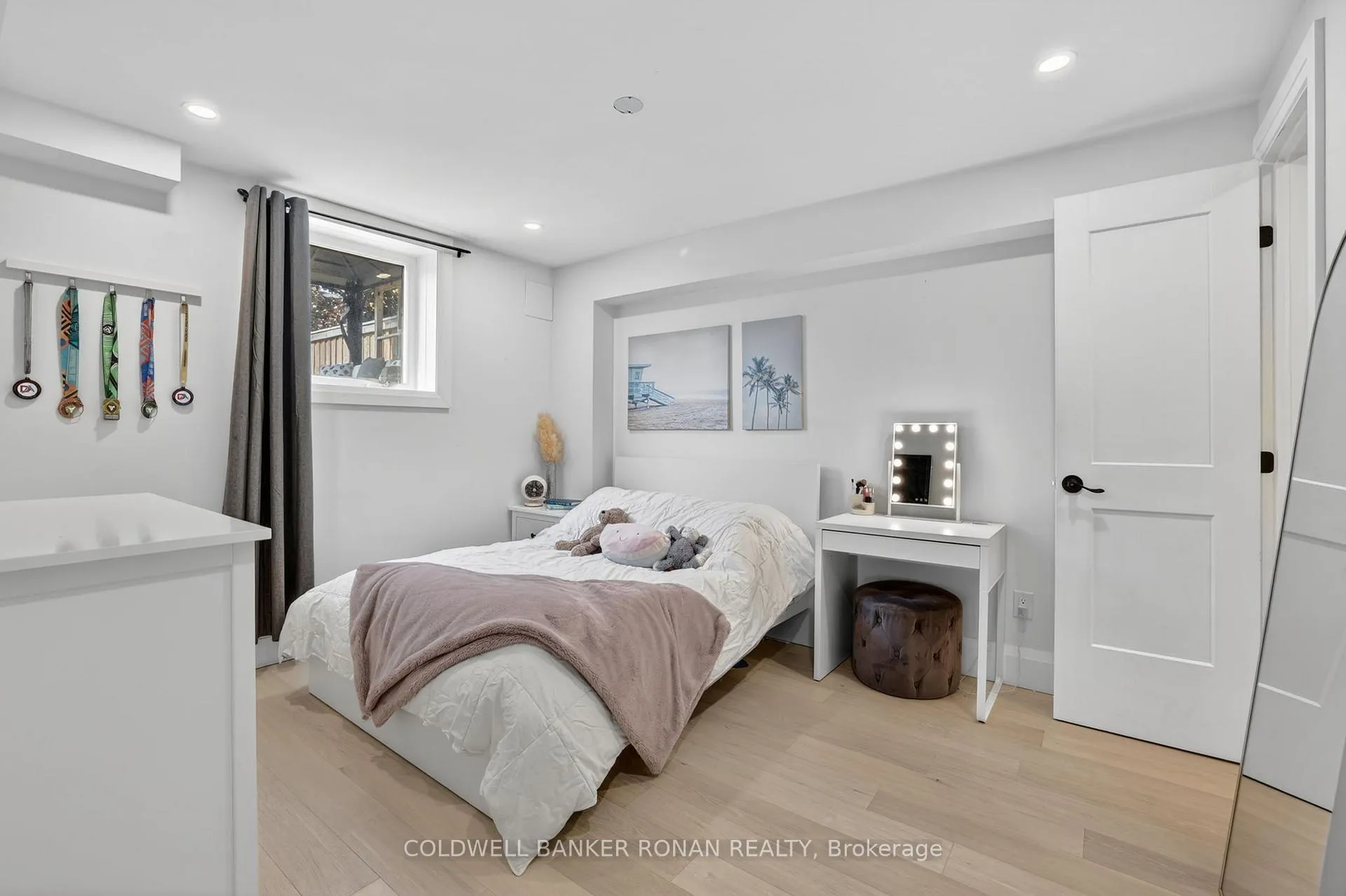Photo 34 of 19 Cameron Street, Springwater, Centre Vespra — HOMEH