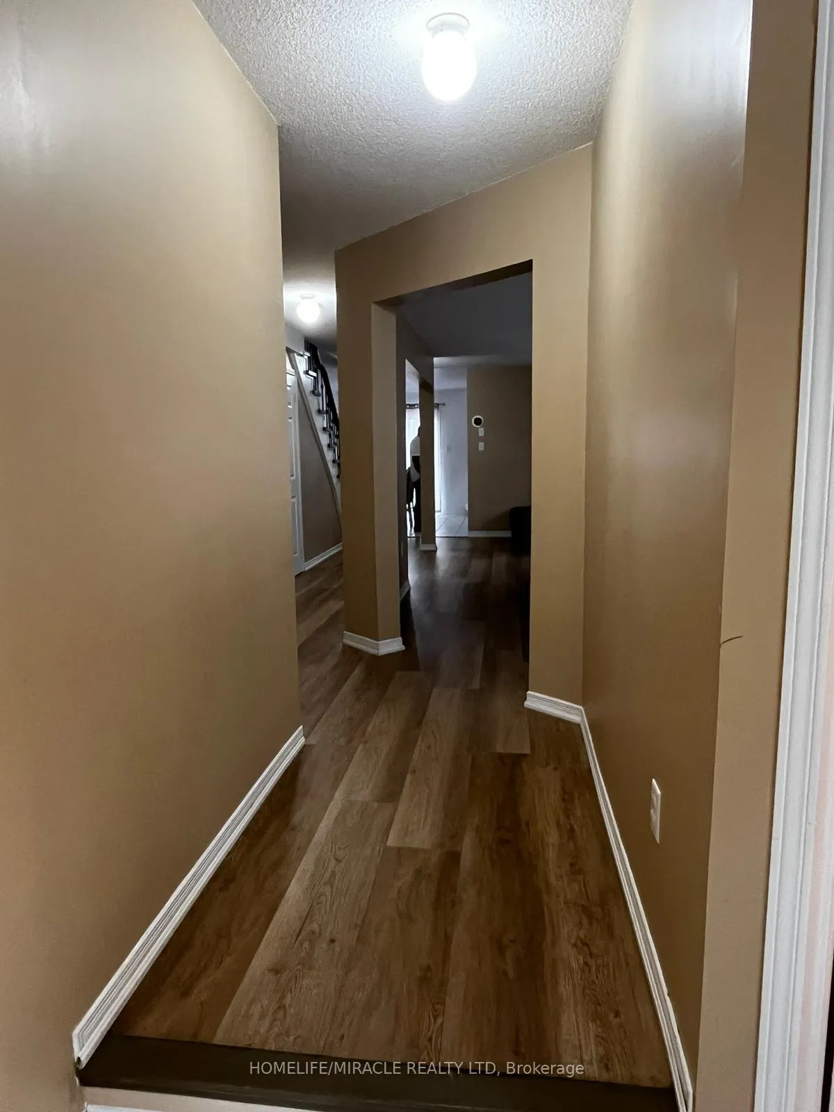Photo 9 of 36 Mossgrove Crescent, Brampton, Northwest Sandalwood Parkway — HOMEH