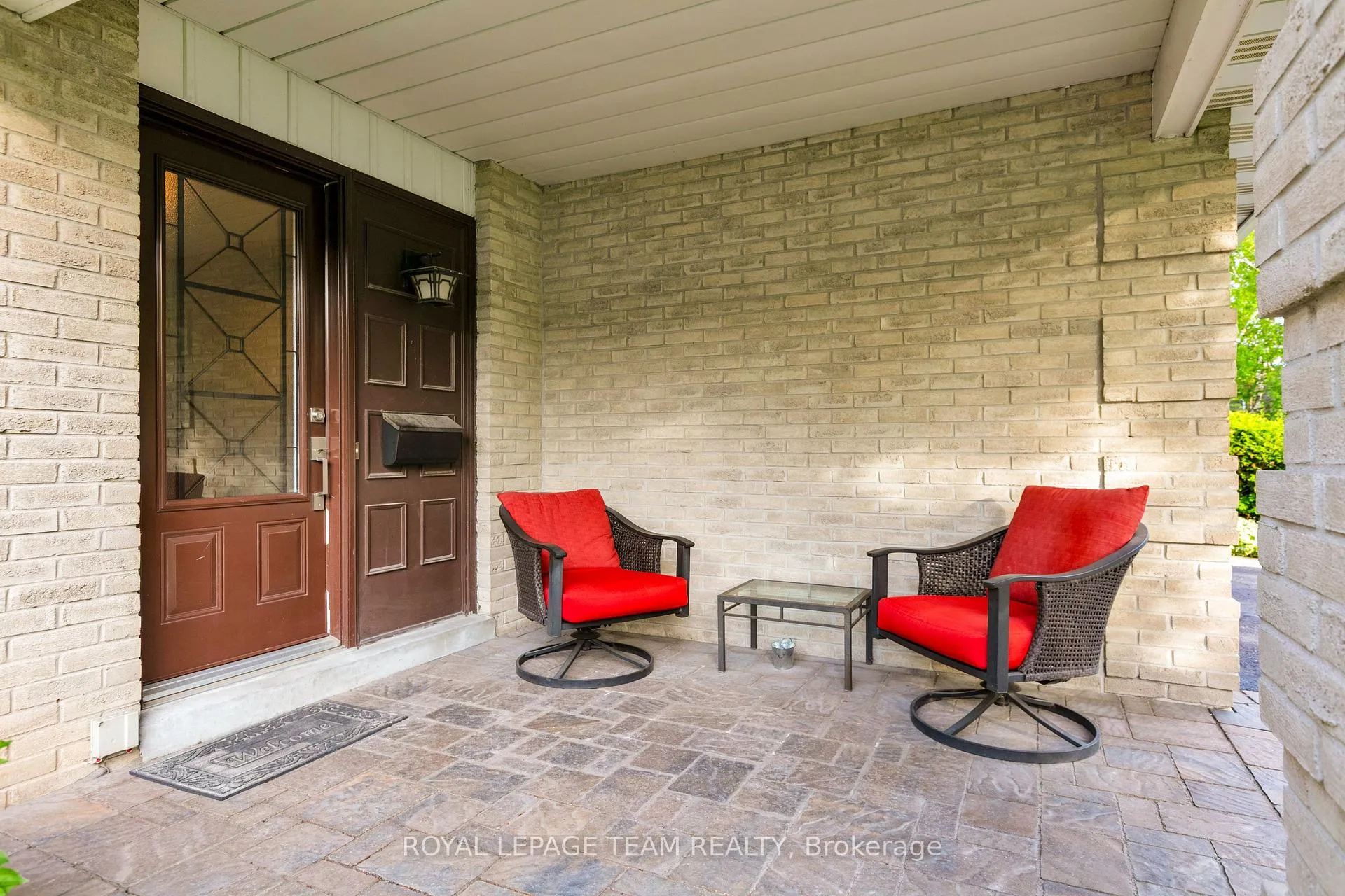 Photo 5 of 62 Northpark Drive, Ottawa, Blackburn Hamlet — HOMEH