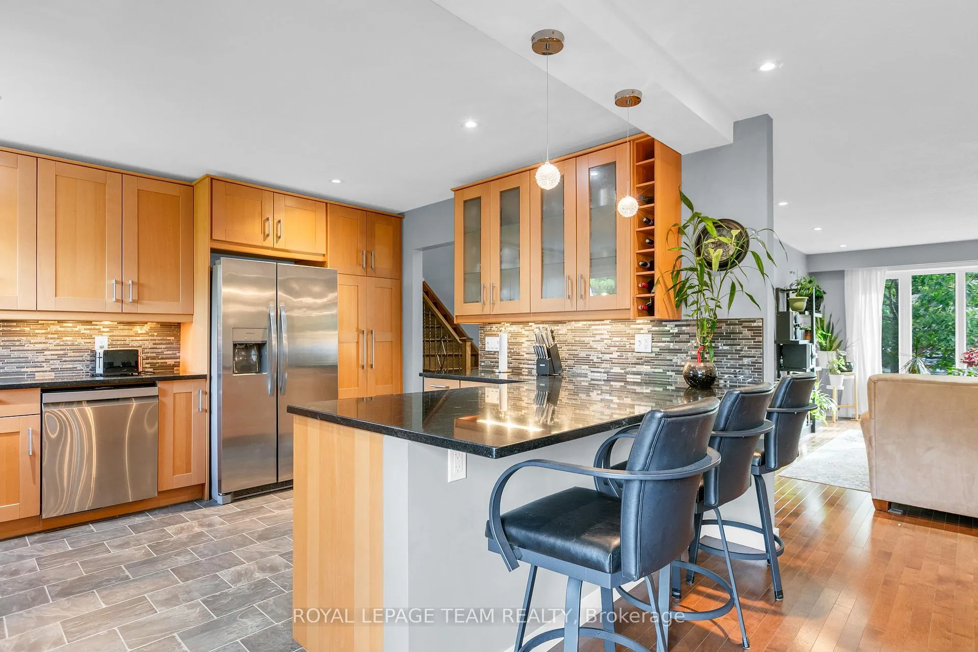 Photo 13 of 62 Northpark Drive, Ottawa, Blackburn Hamlet — HOMEH