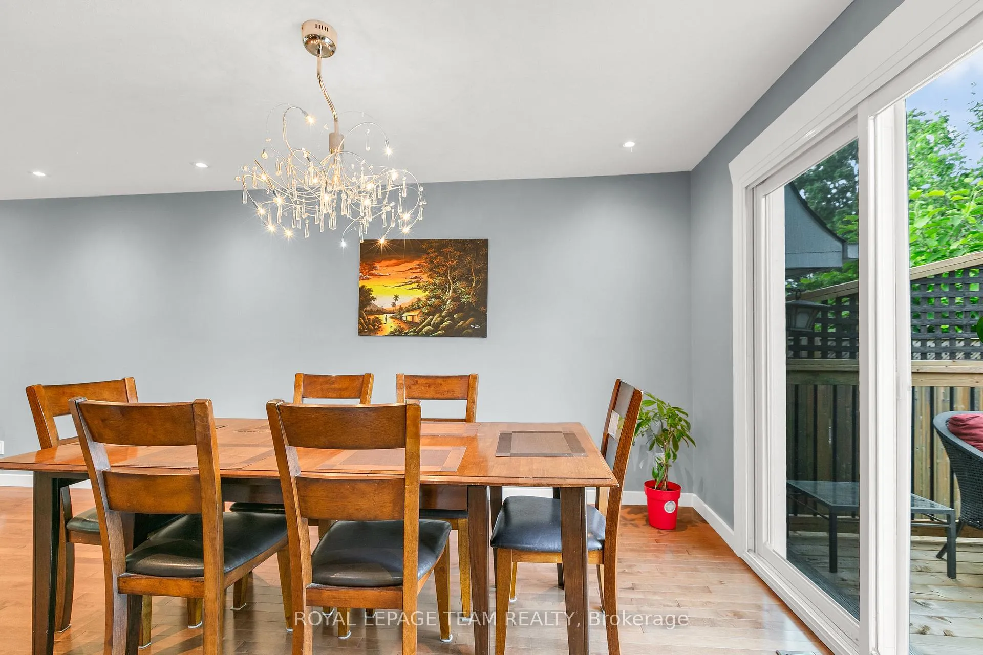 Photo 19 of 62 Northpark Drive, Ottawa, Blackburn Hamlet — HOMEH