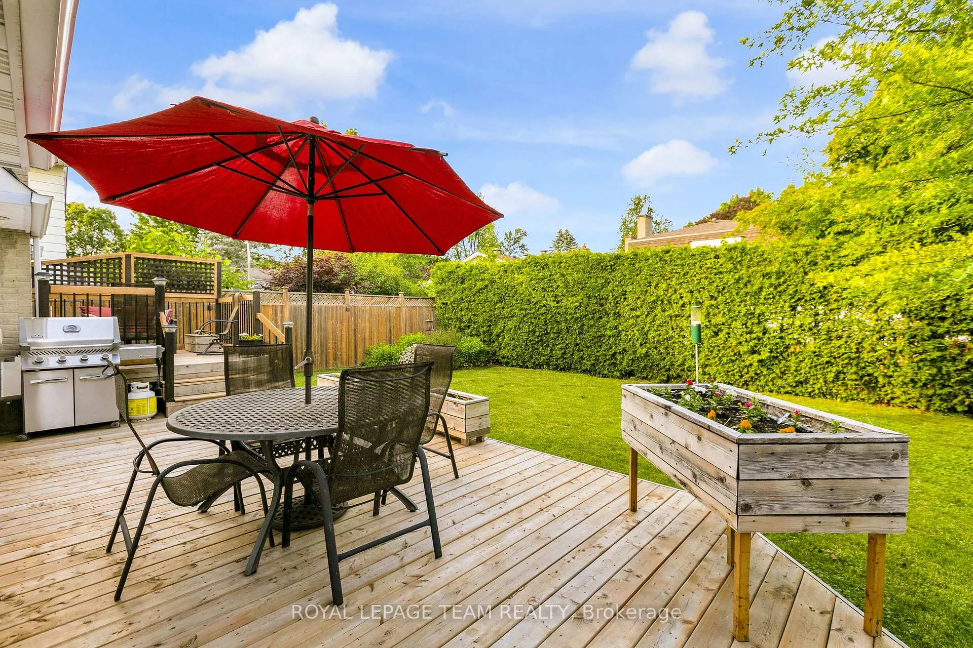 Photo 41 of 62 Northpark Drive, Ottawa, Blackburn Hamlet — HOMEH