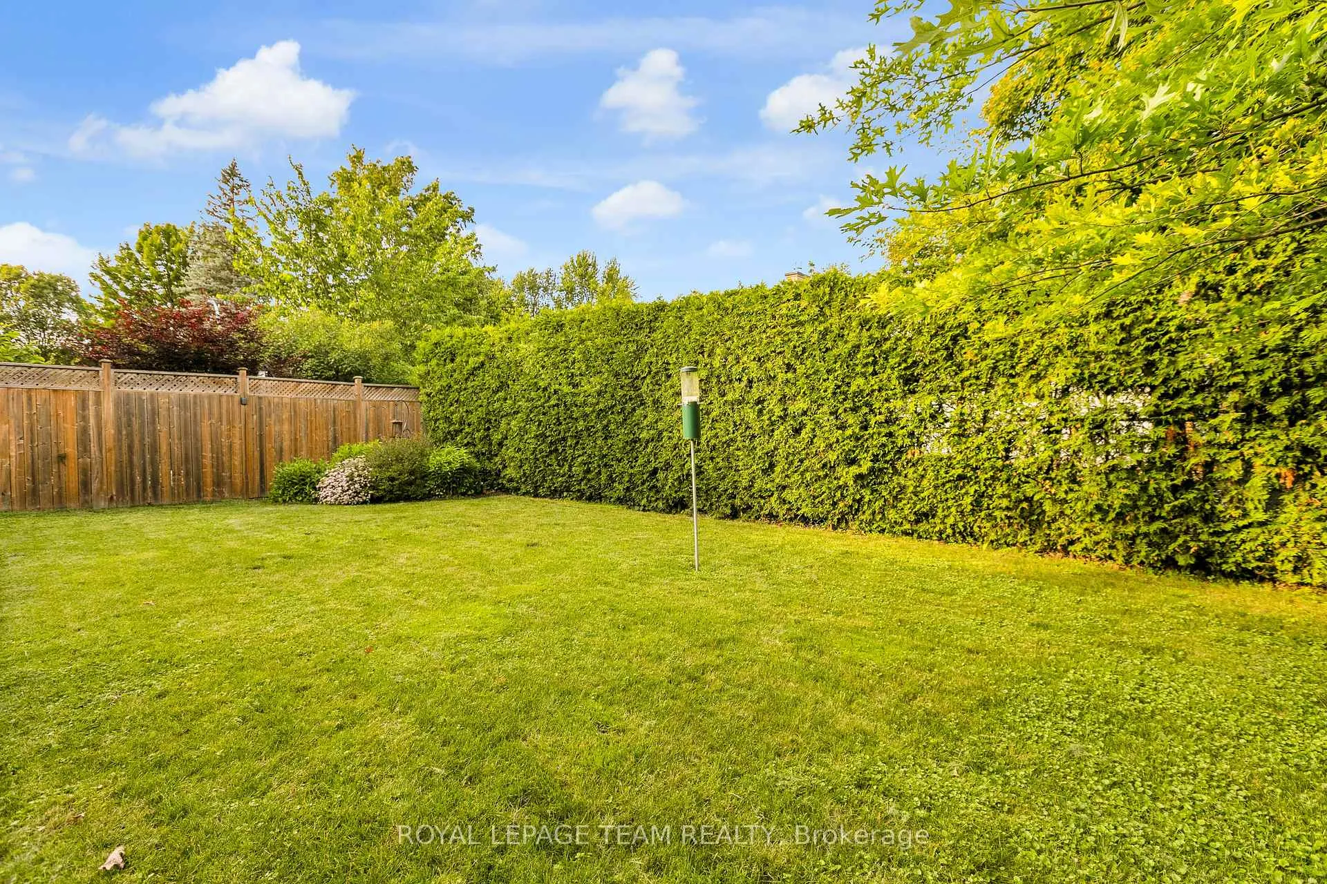 Photo 44 of 62 Northpark Drive, Ottawa, Blackburn Hamlet — HOMEH