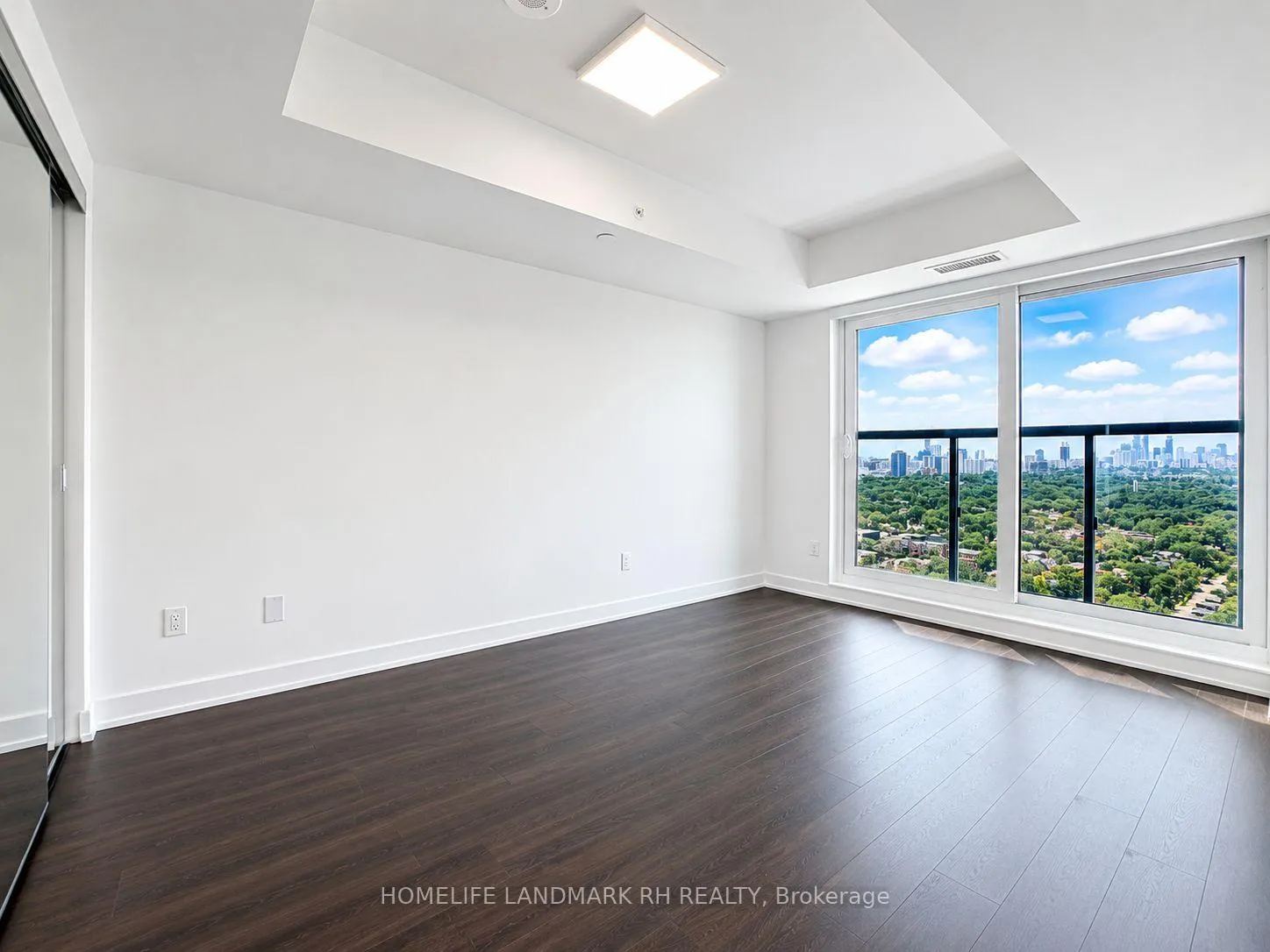 Photo 8 of Unit 2805, 609 Sherbourne Street, Toronto, North St. James Town — HOMEH
